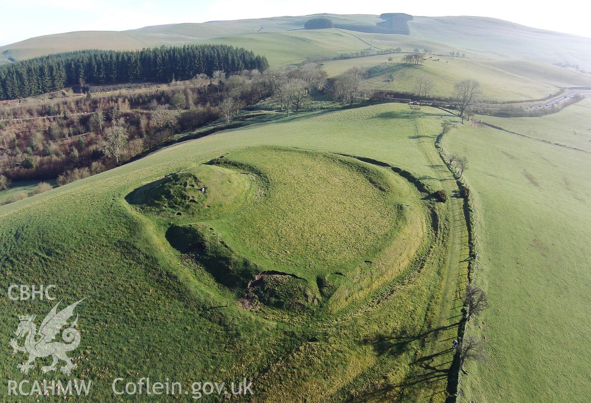 Digital aerial photograph showing Castell Crug Eryr.