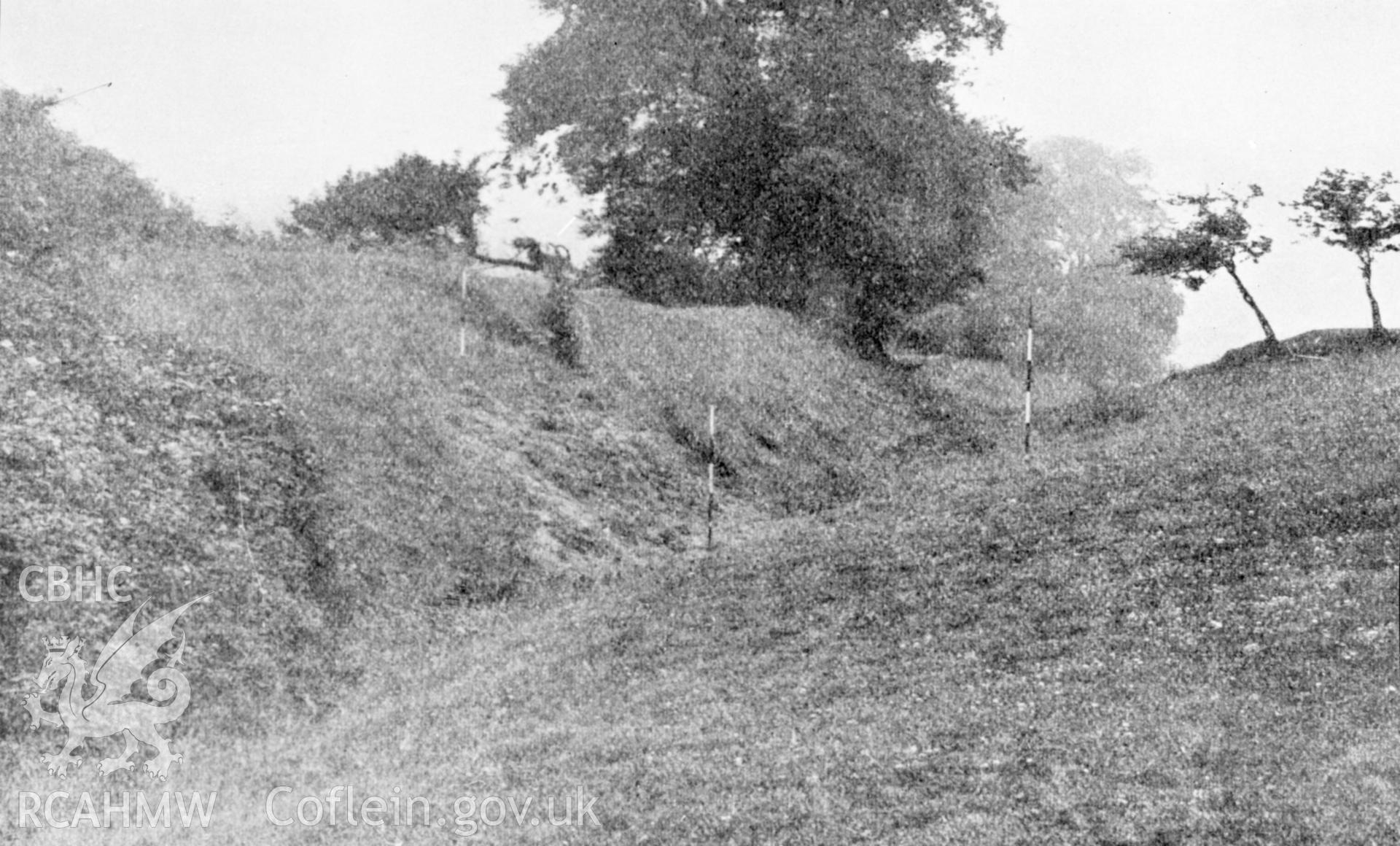 Offa's Dyke, Caeau-Gwynion section. Dated December 1928.