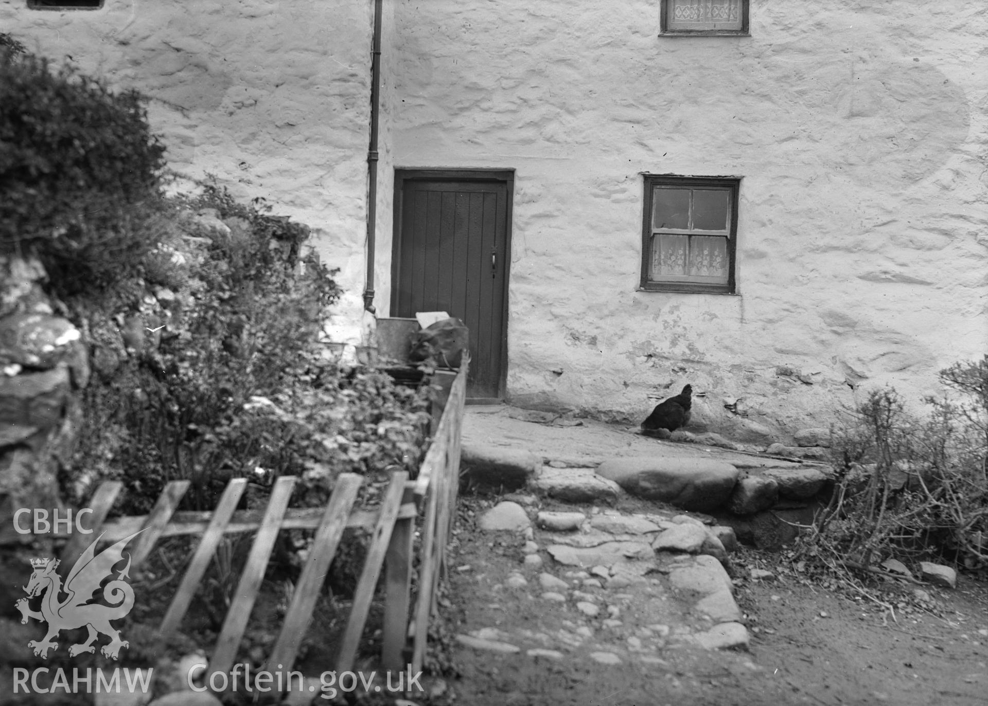 Exterior view of Tai Uchaf, Caerhun taken 15.04.1950.