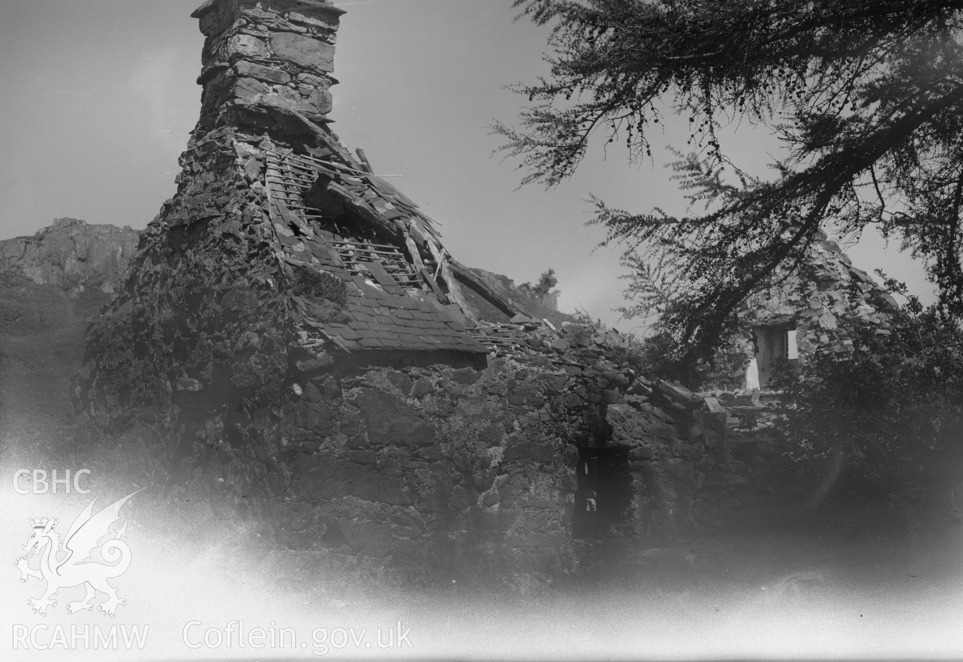 Exterior view of Coed Mawr, Bettws y Coed taken 07.06.1950.