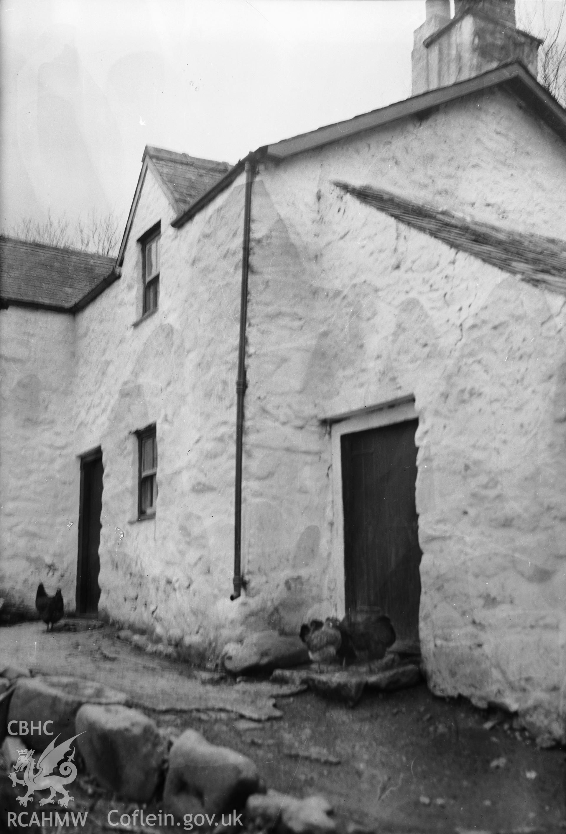 Exterior view of Tai Uchaf, Caerhun taken 15.04.1950.