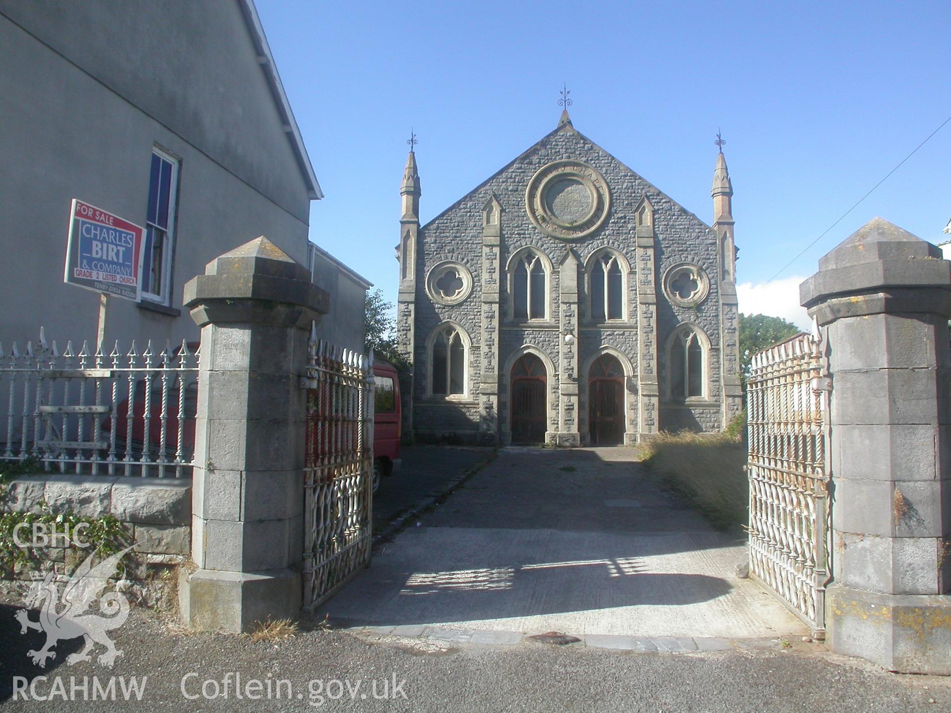 Both gate piers and 'For Sale' notice.