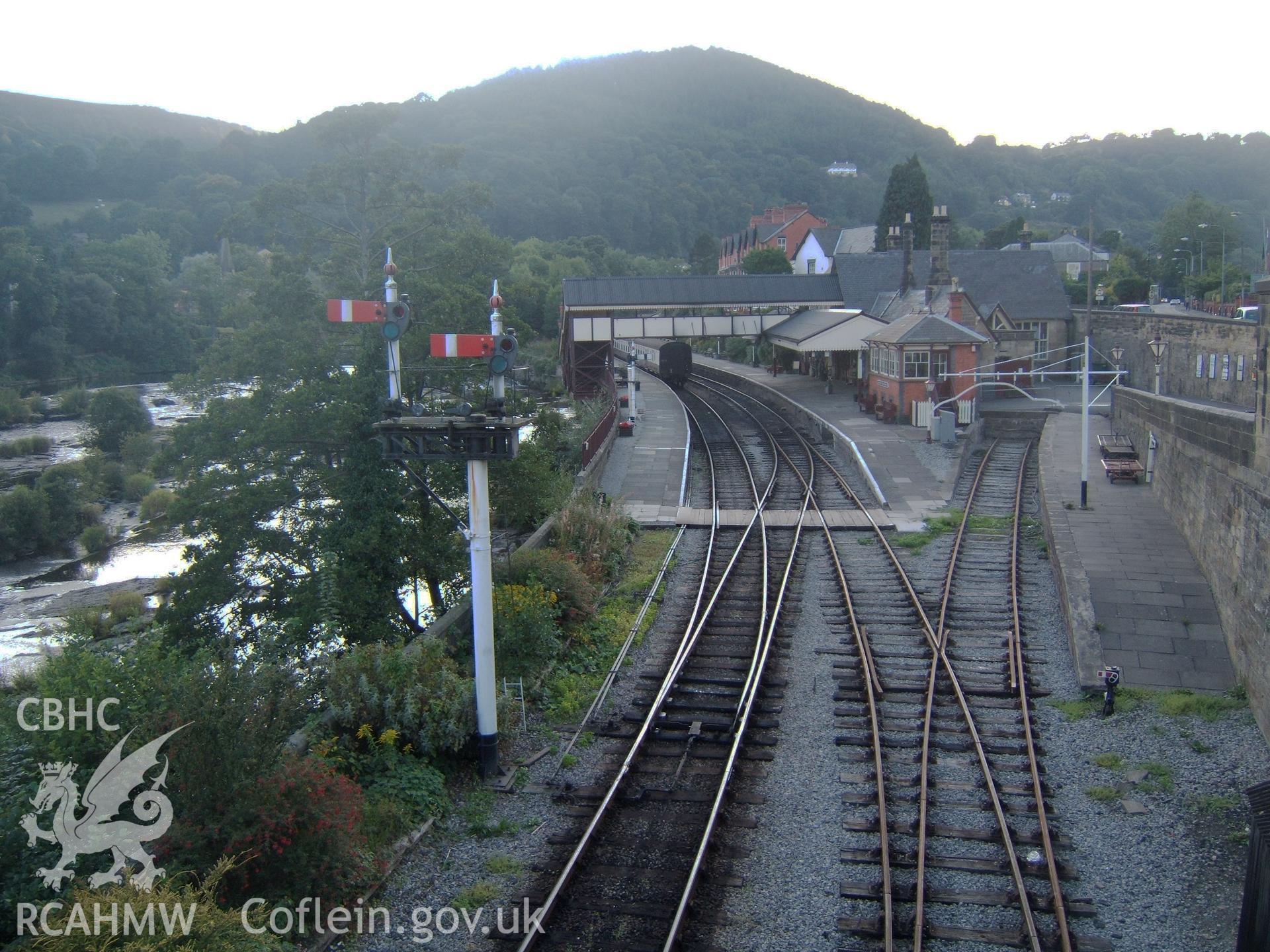 Station and the River Dee from the north-east.