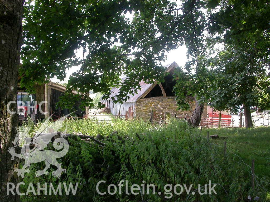 Birchen House barn viewed from the south, showing the wain house.