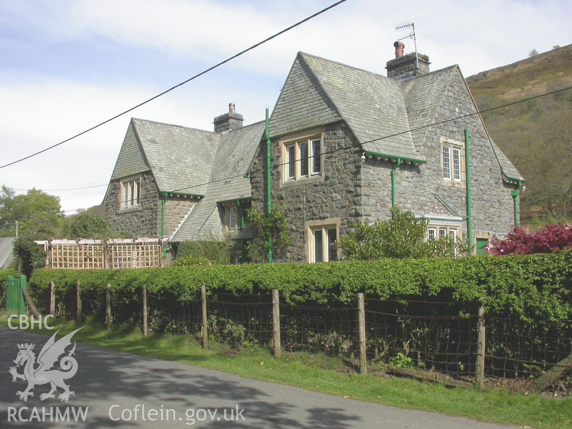 Colour digital photograph of Elan Village House Nos. 6 & 7, by Stephen Hughes, 07/05/2004.