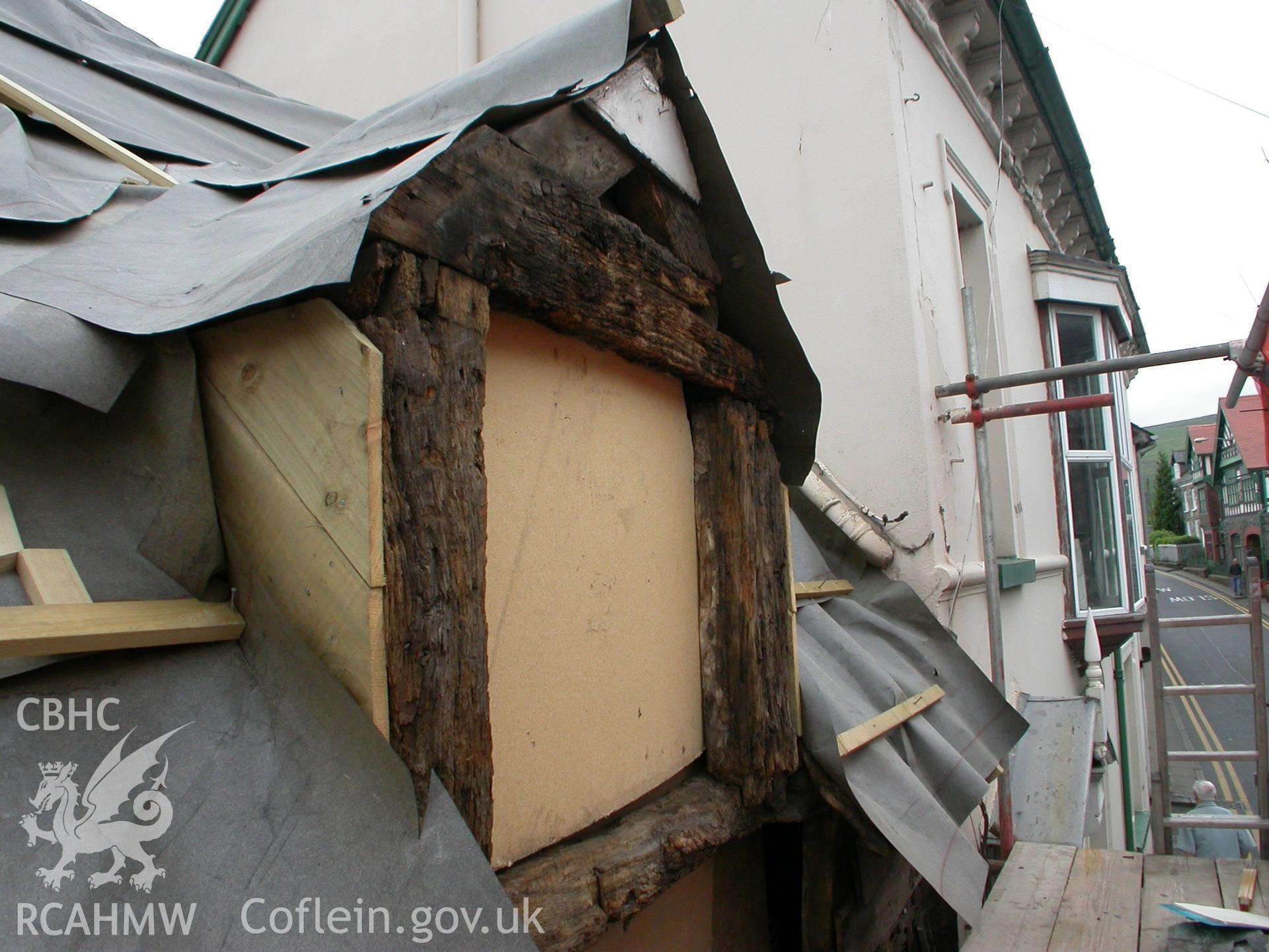 Gable dormer, W elevation.