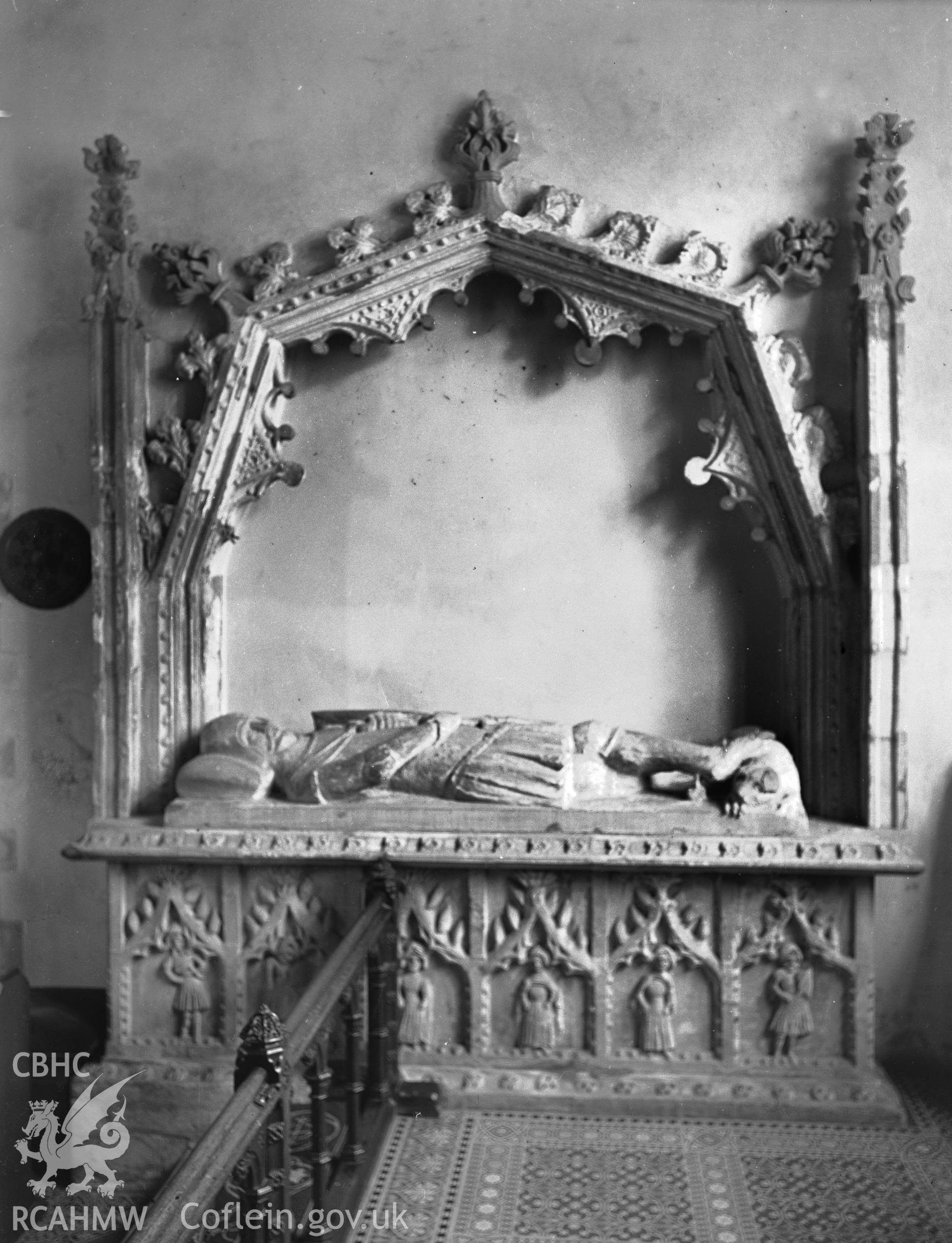 View of tomb on the north side of the chancel at Stackpole Church, Stackpole Elidyr taken in 26.08.1941.