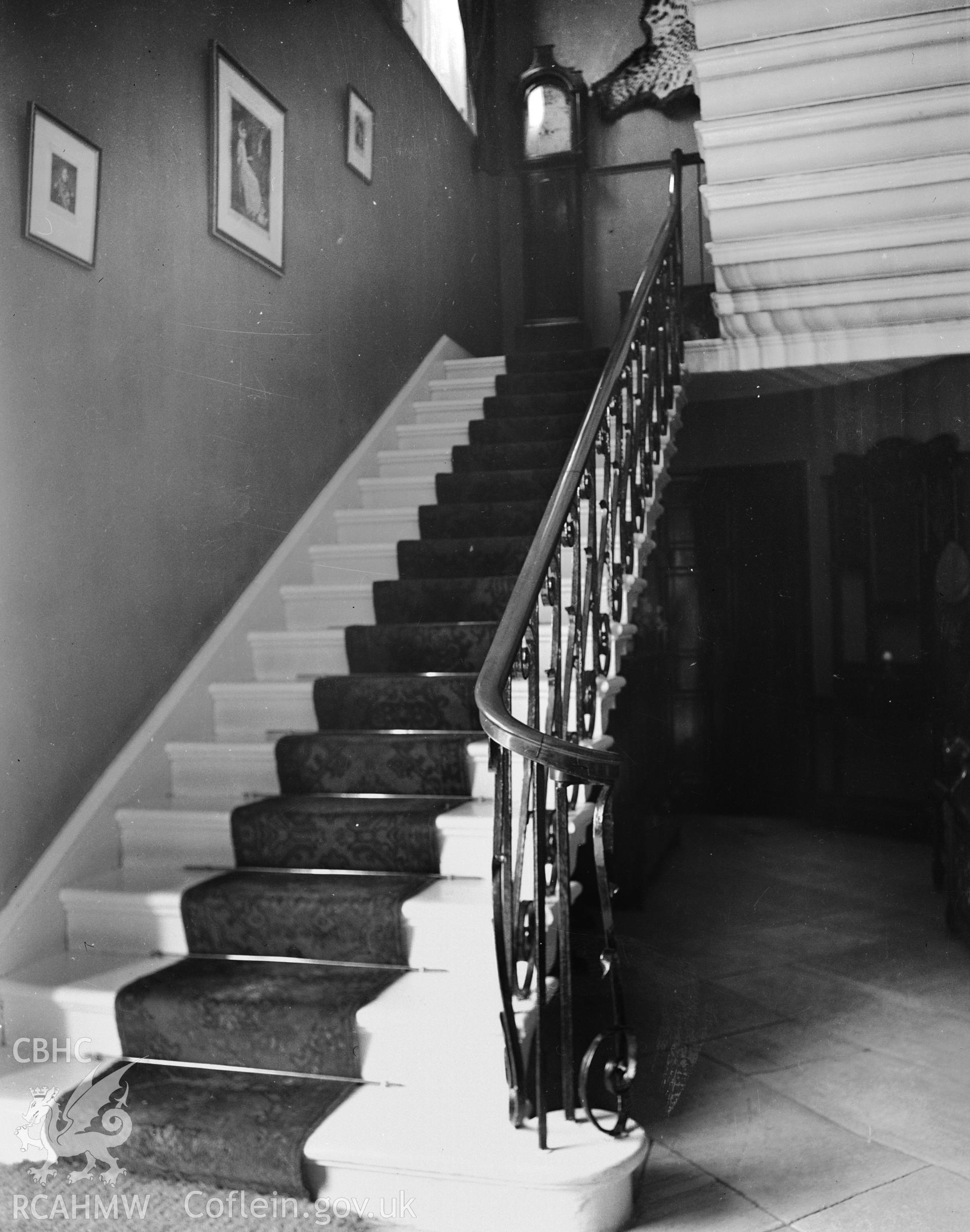 Interior: Stairs