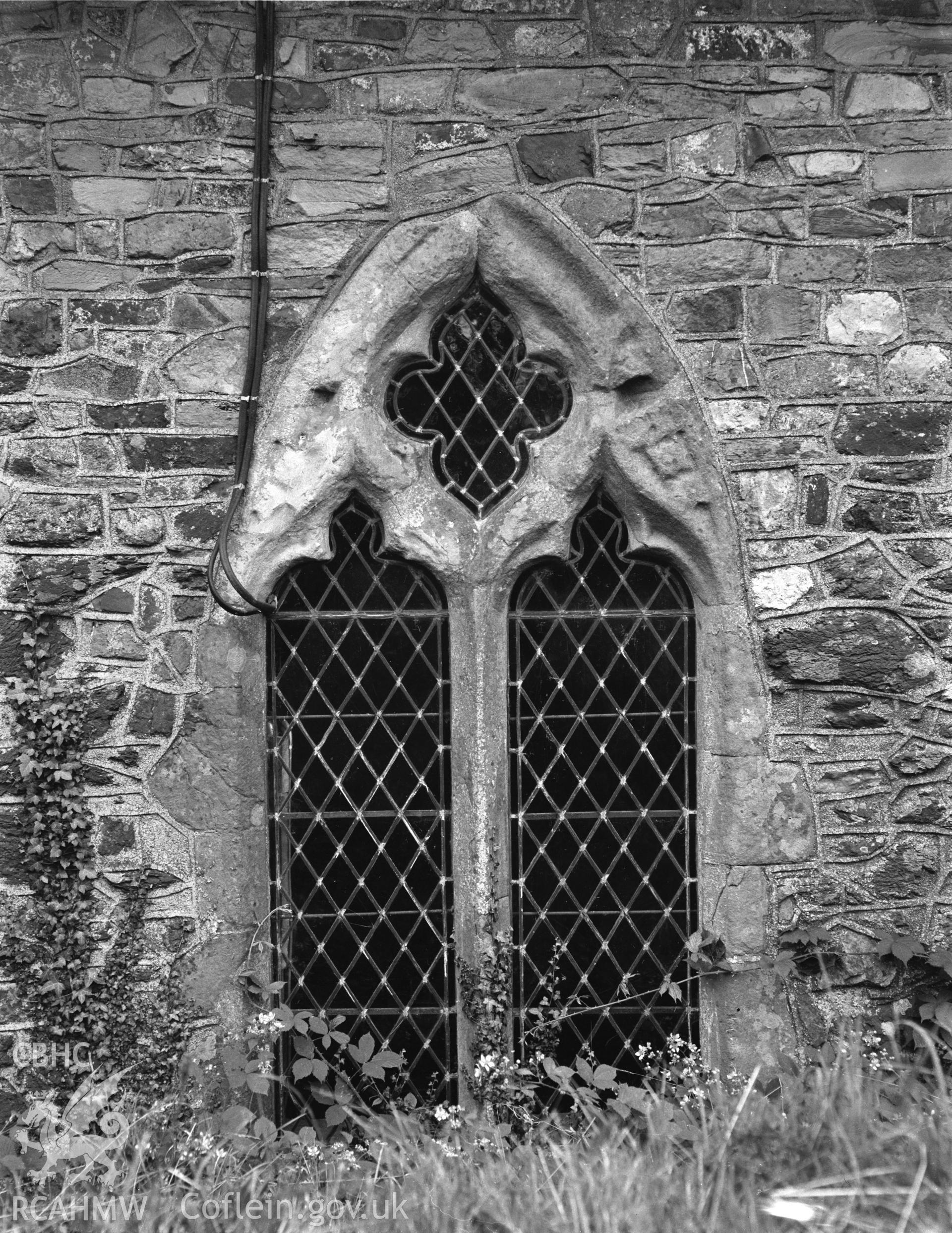 Exterior view of the east window at Roche Chapel, Llangwm taken in 31.07.1941.