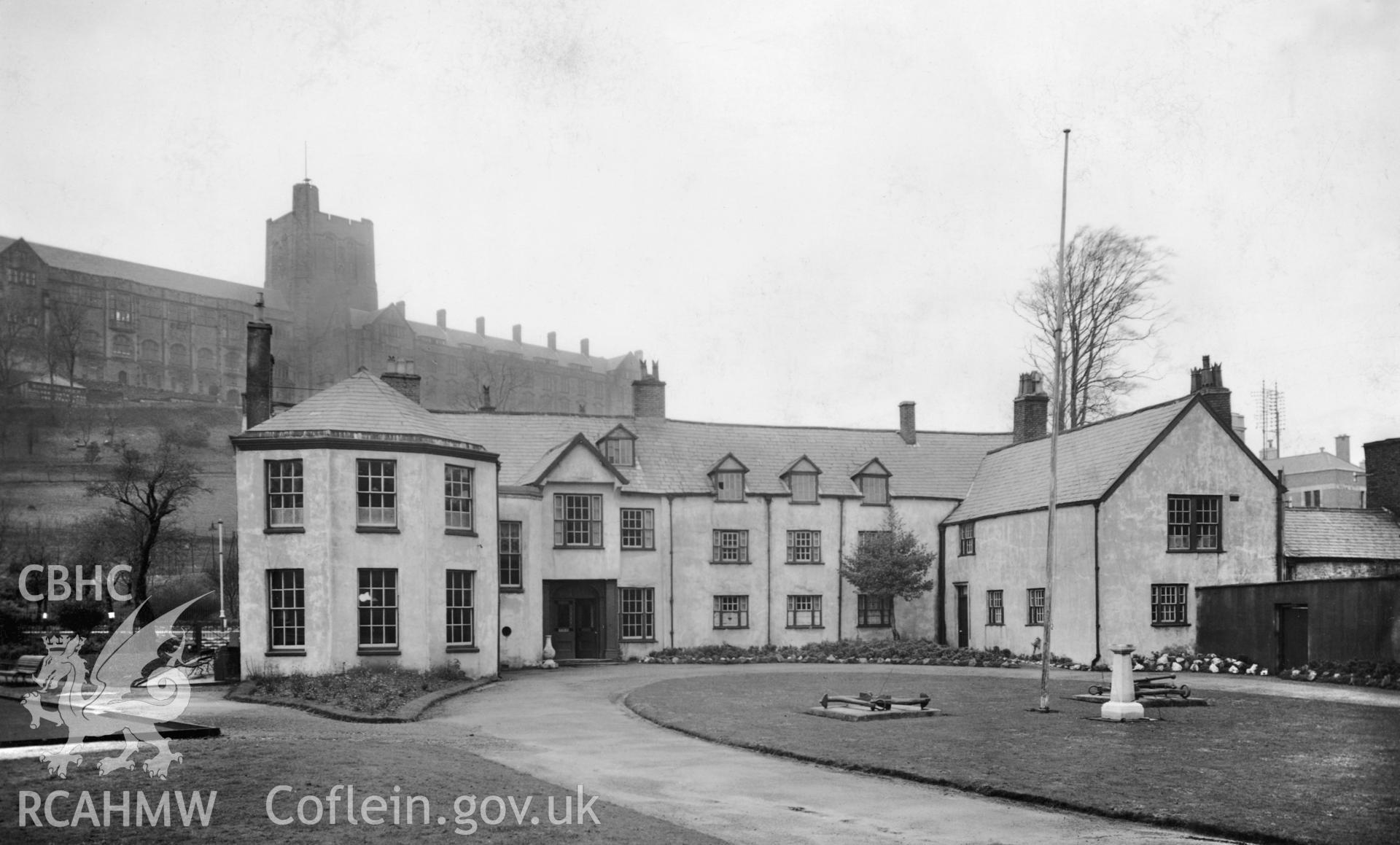 South front of Bishop's Palace.