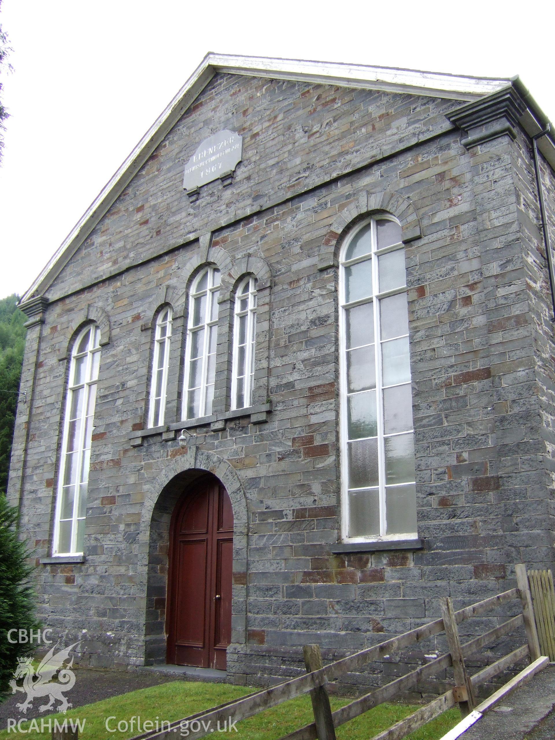 Colour digital photograph of Ebenezer Chapel, Dinas Mawddwy. Stephen Hughes, 04/04/2004.