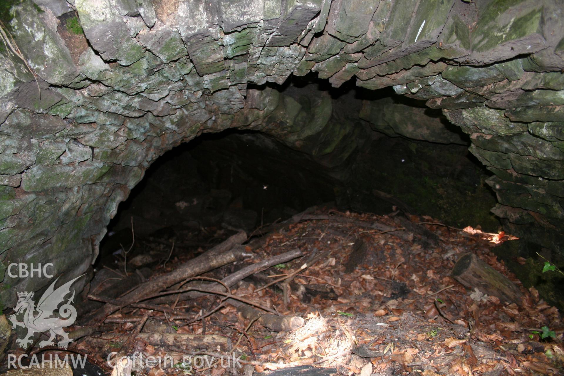 Looking into the tunnel from the southern entrance to the point where it turns to run under incline stage 3.