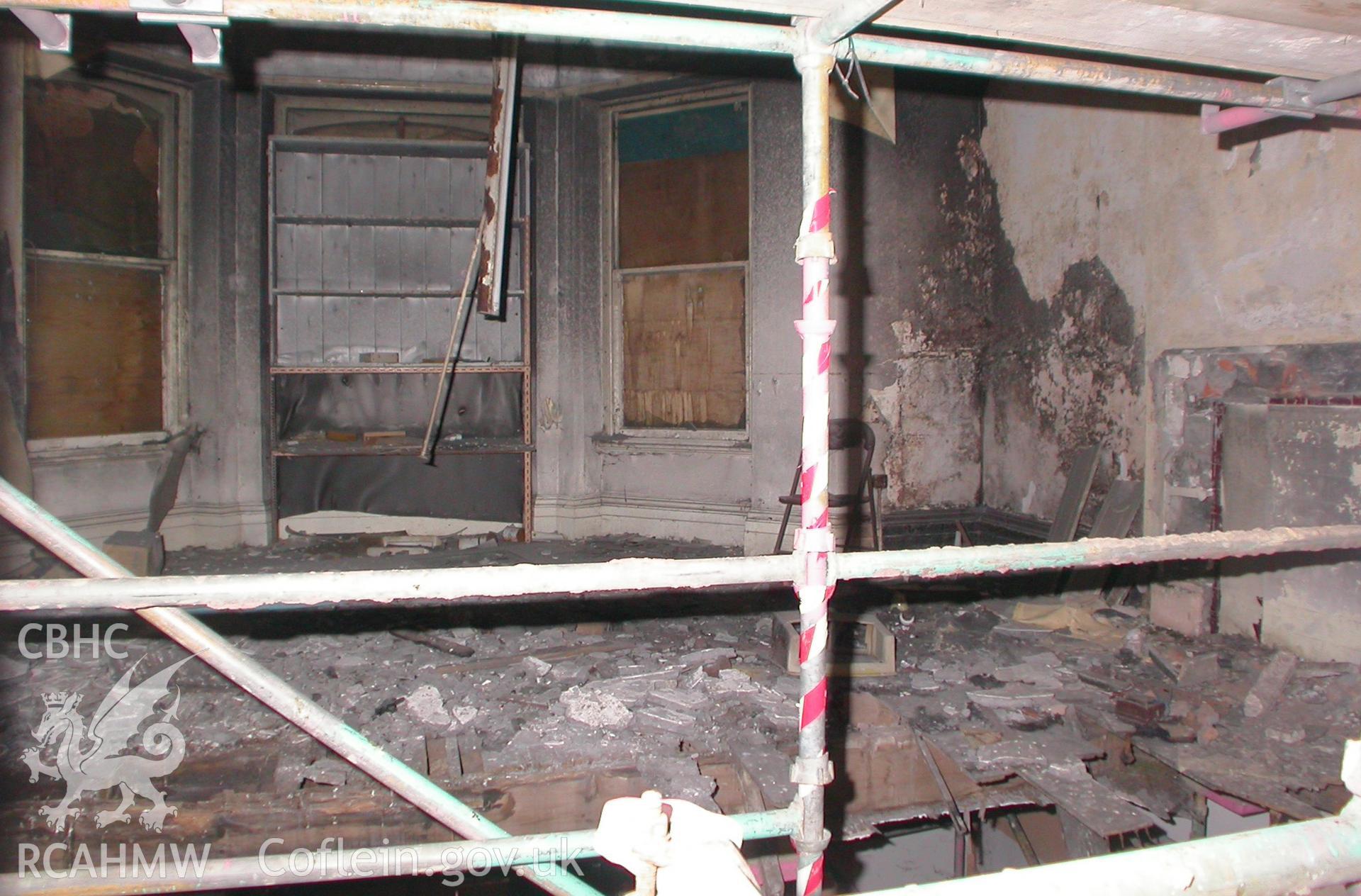 First floor, front left bedroom looking south.