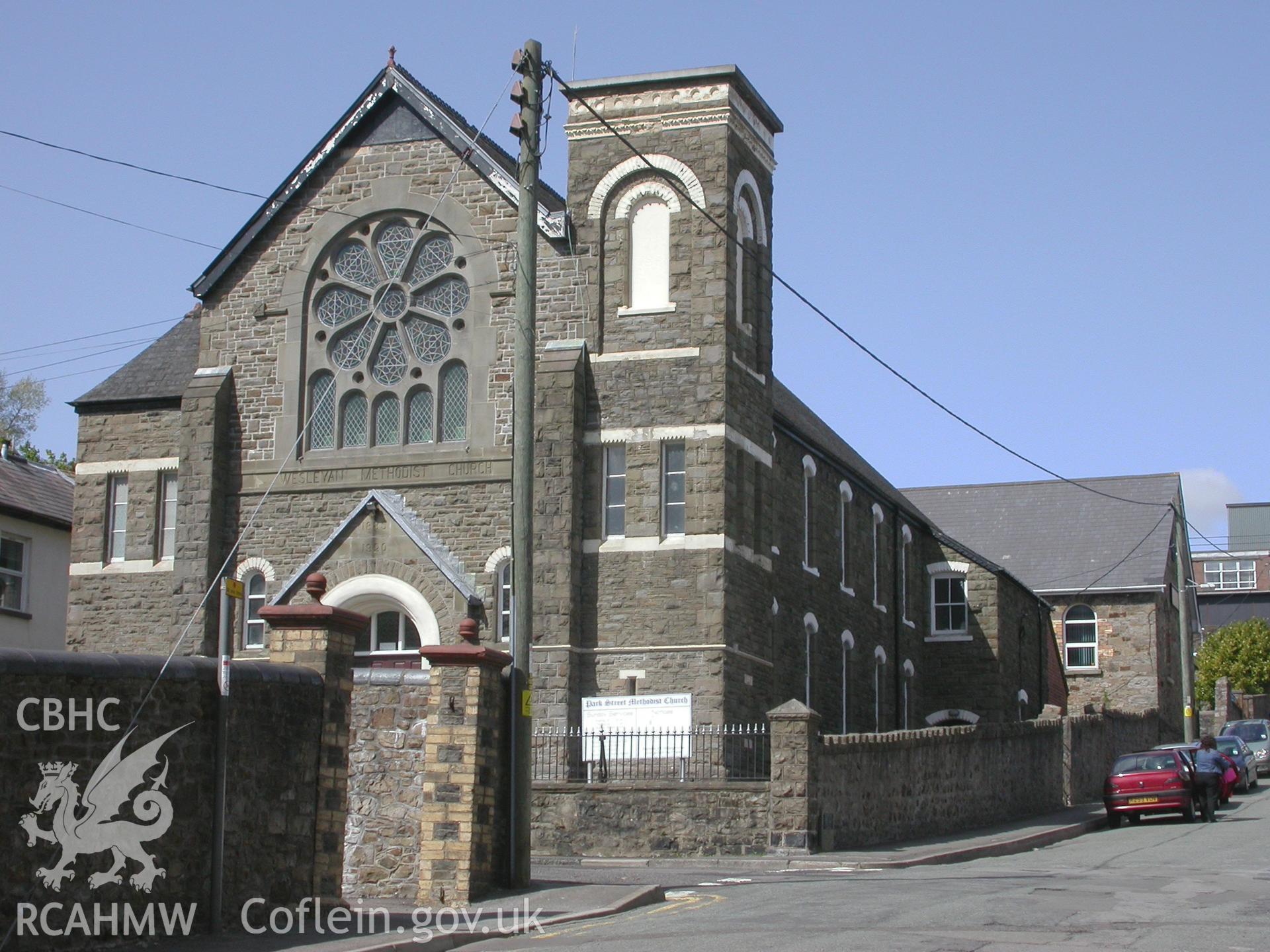 Main south-west gable-end & south-eastern side elevations.