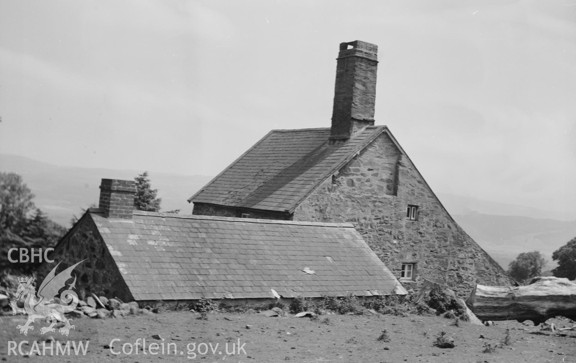 Exterior view of house