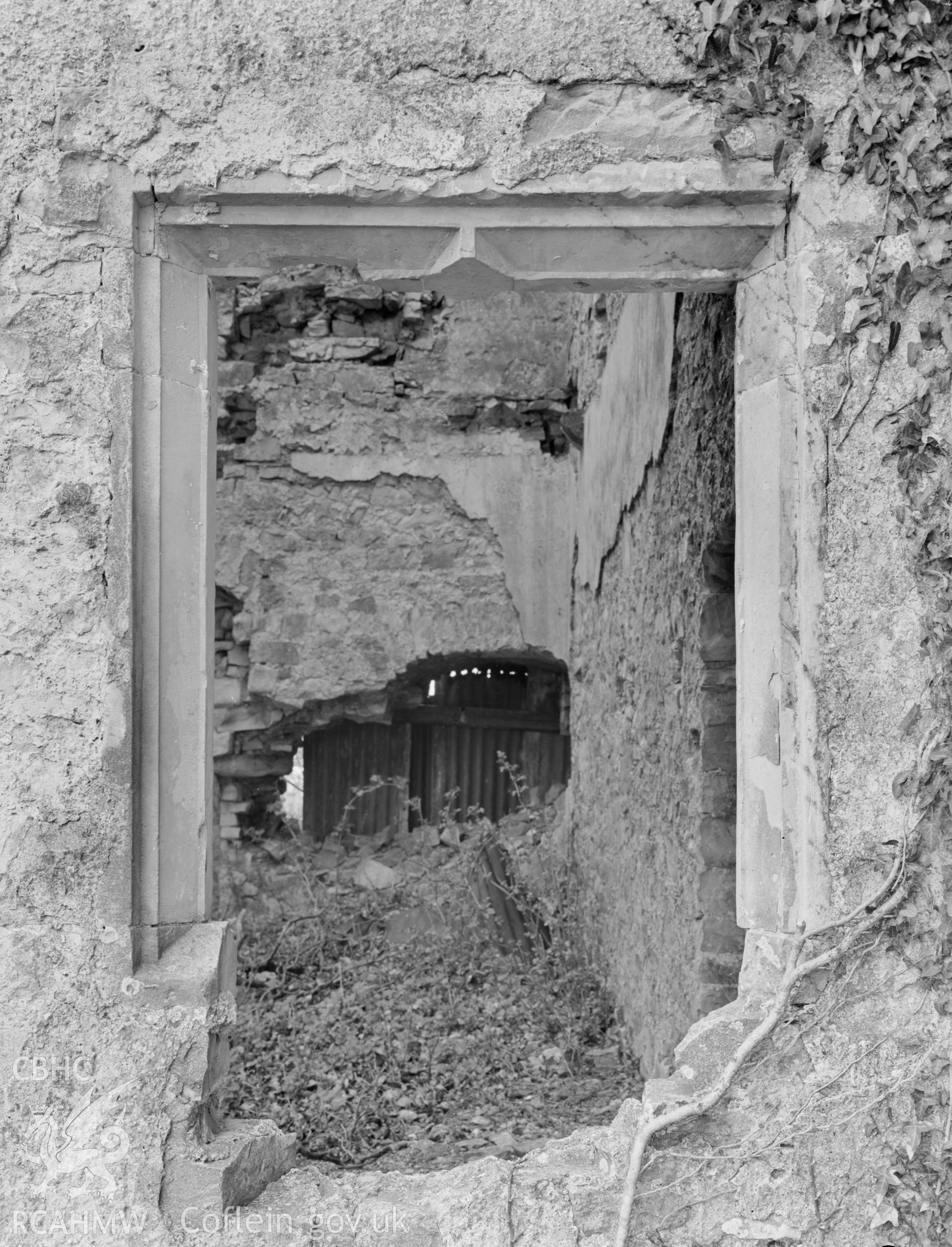 View of windows at Boverton Place Mansion, Llanwtwit Major, taken 05.04.65.