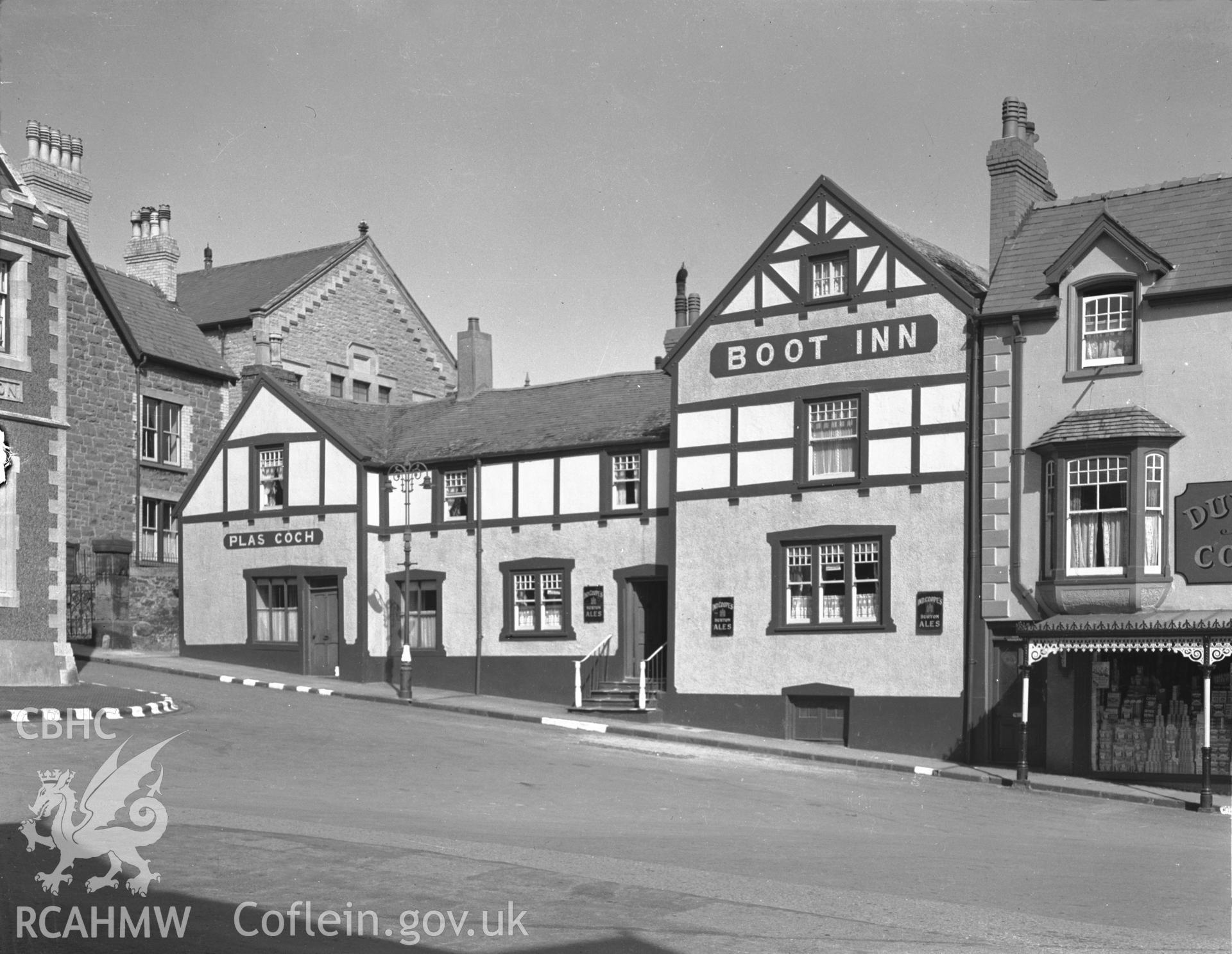 Exterior view of Plas Coch, Conwy, taken 26.10.1950.