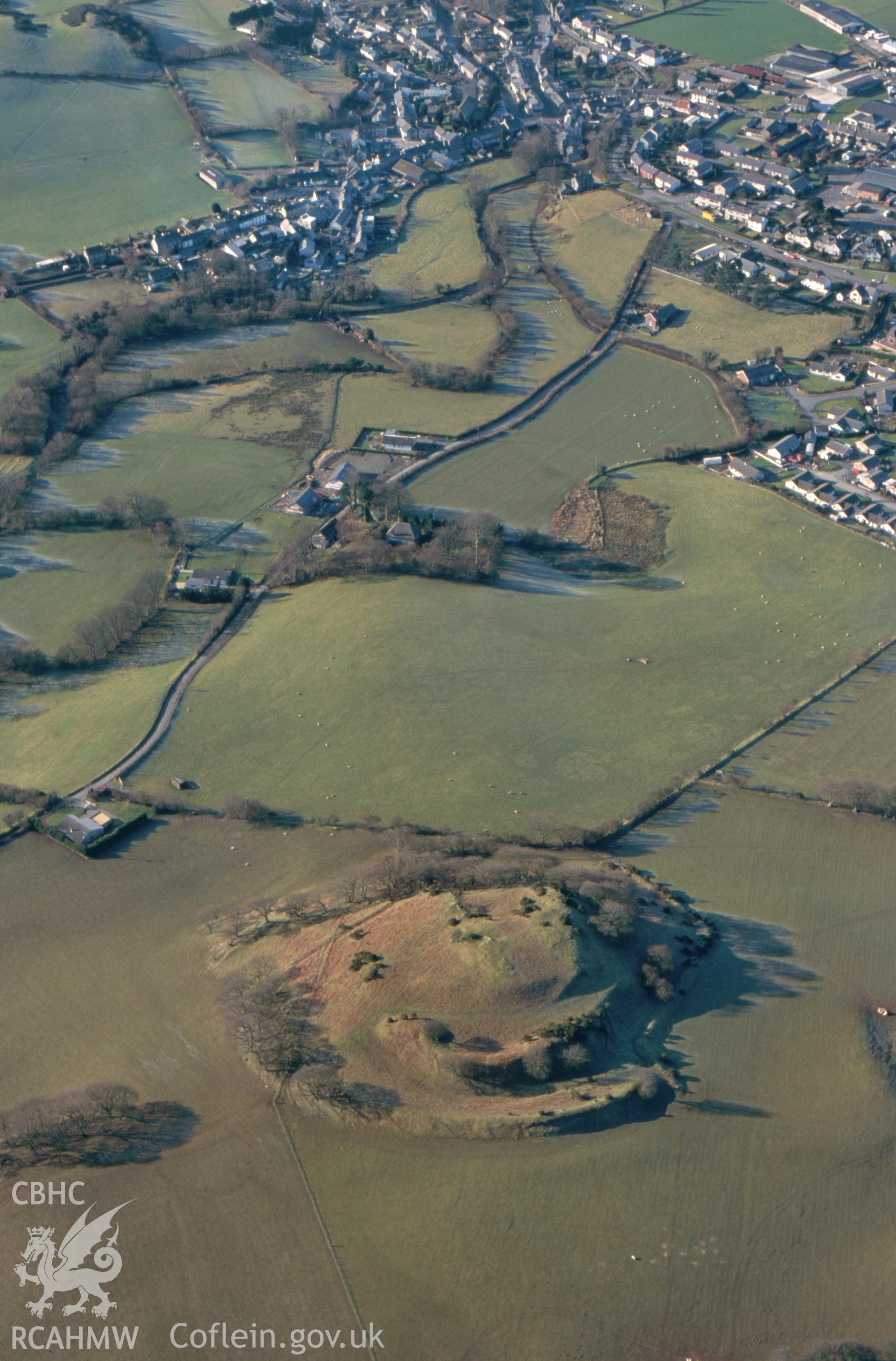 Slide of RCAHMW colour oblique aerial photograph showing Castell, Sunnyhill, taken by T.G. Driver, 2001.