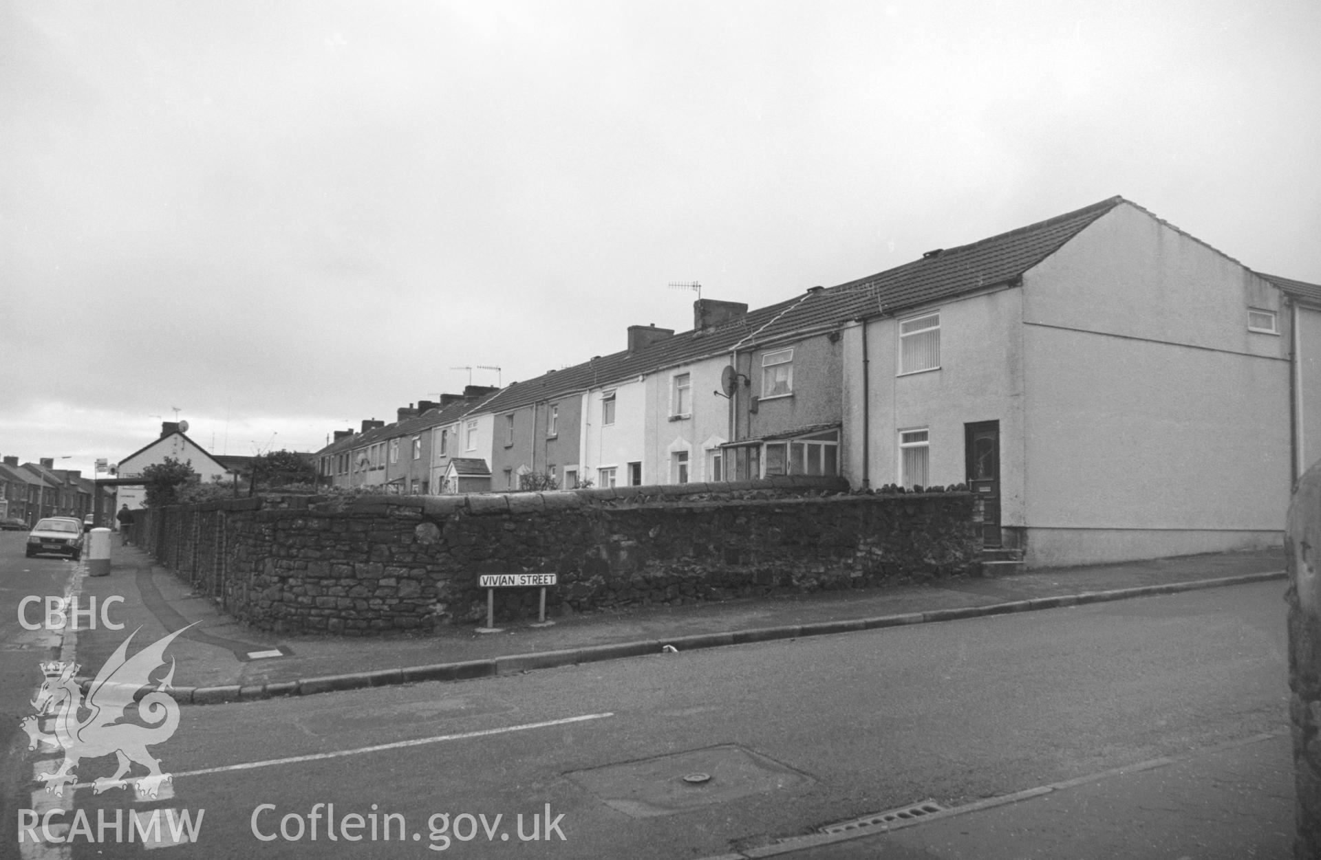 View showing houses in Neath Road, Trevivian.