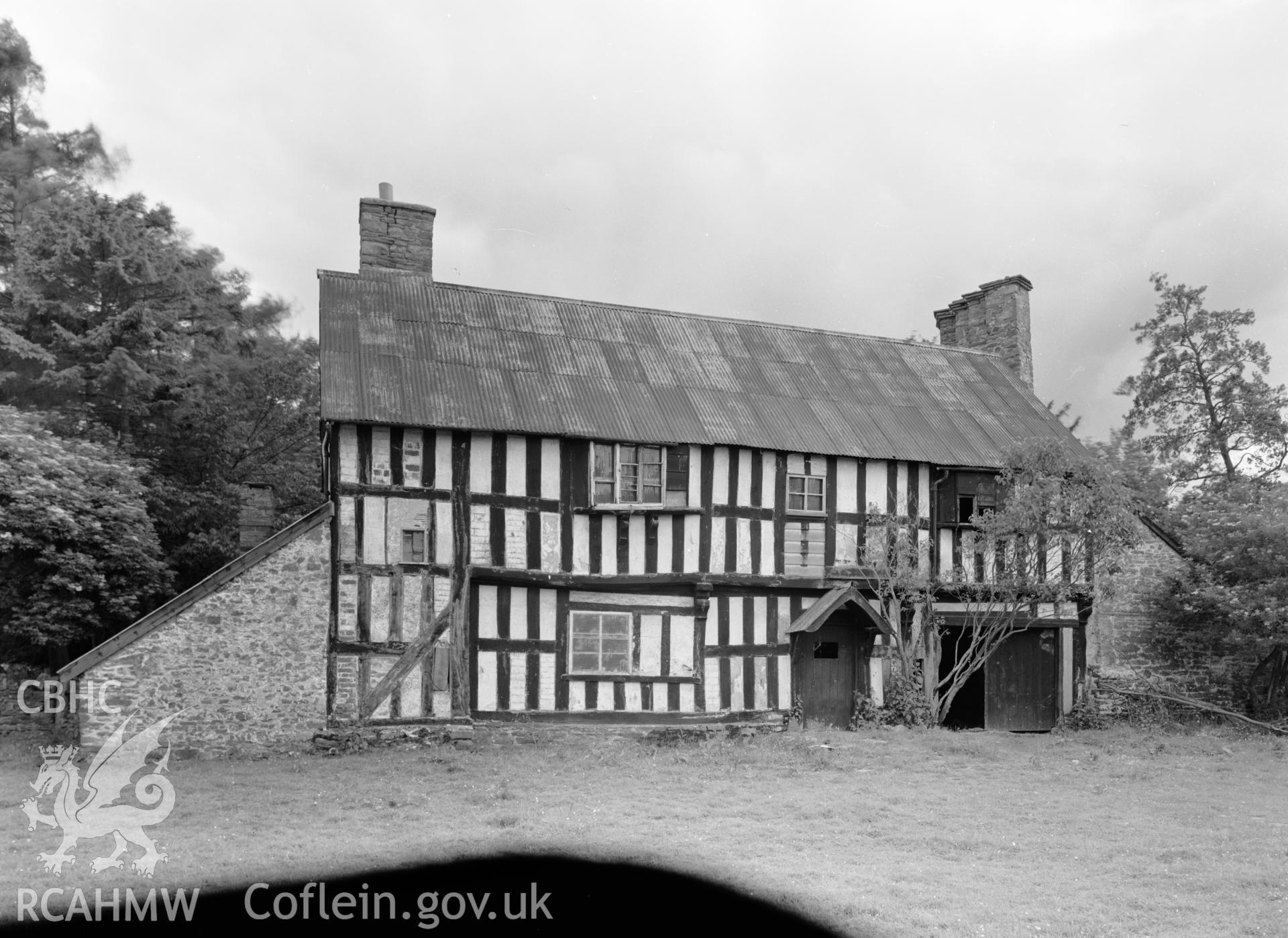 Exterior, main elevation