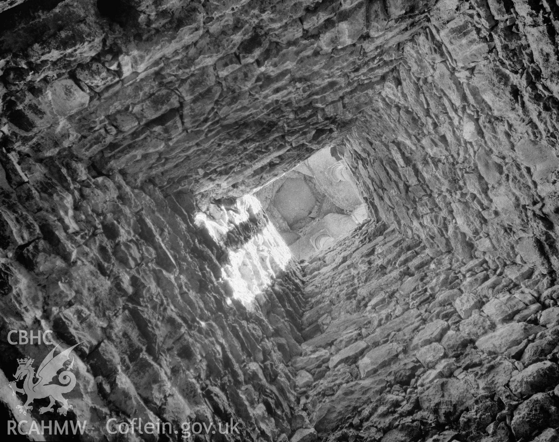 View of the interior looking into the cupola