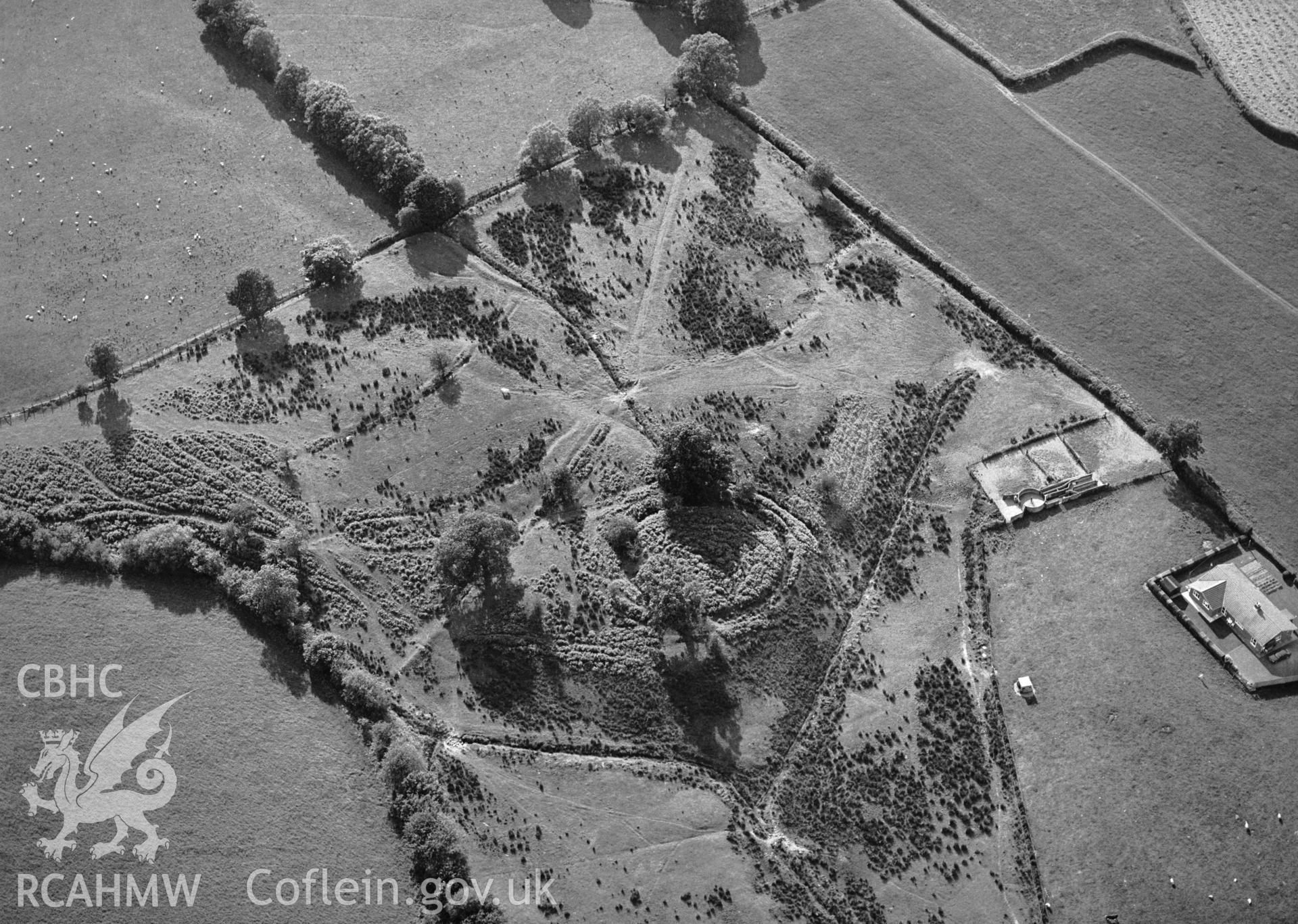 RCAHMW Black and white oblique aerial photograph of Lle'r Prior, Llanafanfawr, taken on 19/06/1998 by Toby Driver