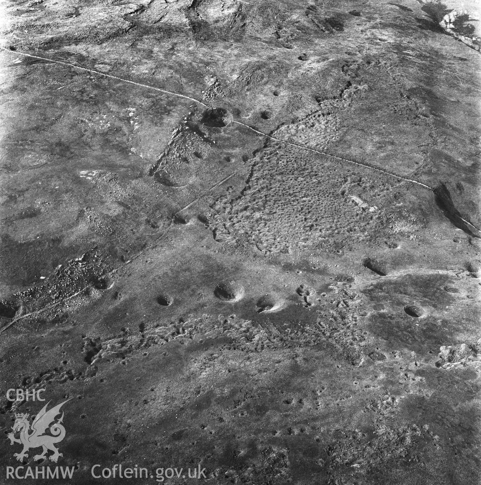 RCAHMW Black and white oblique aerial photograph of Cribarth Quarries Tramroads, Tawe-uchaf, taken by CR Musson on 07/09/88