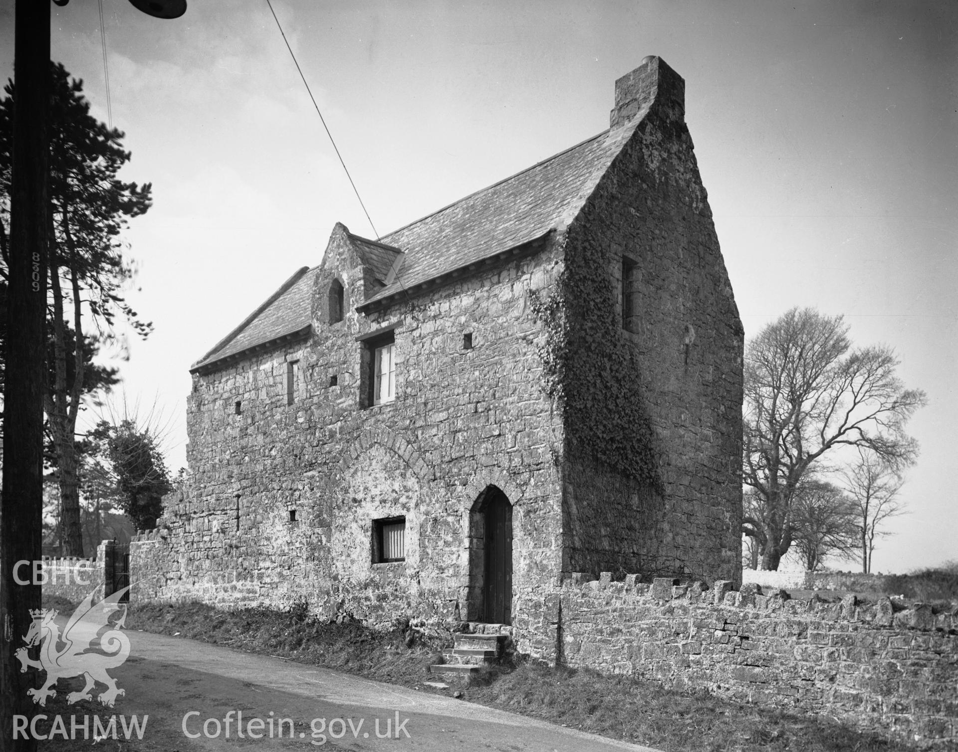 Photo of Llantwit Major Gatehouse from the south-east, produced by RCAHMW, March 1941.