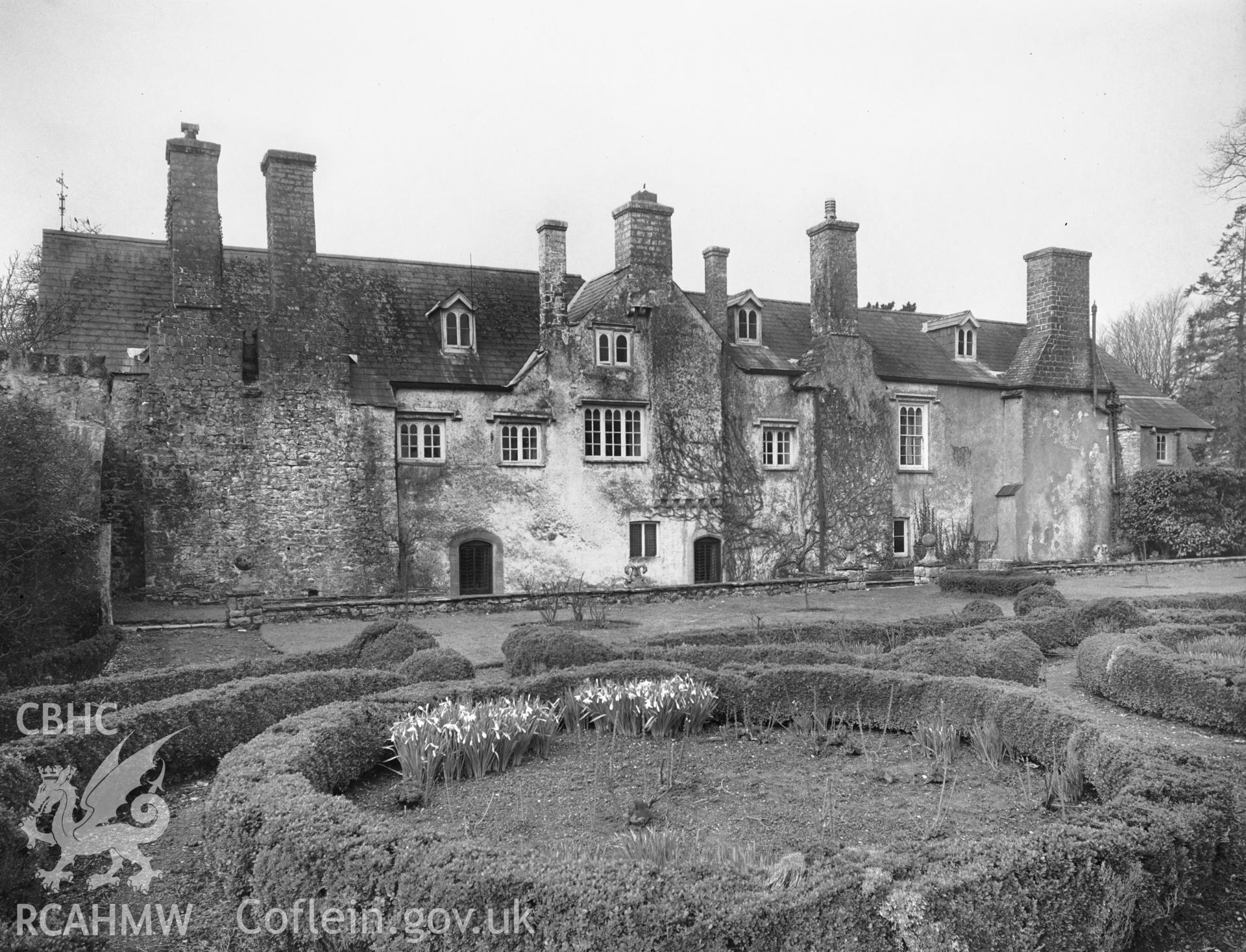 Exterior view showing Nash Manor from the east.