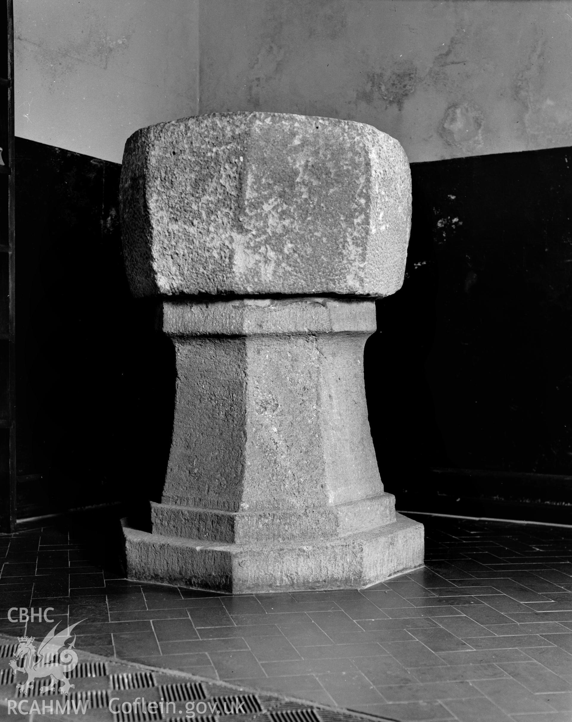 View of font