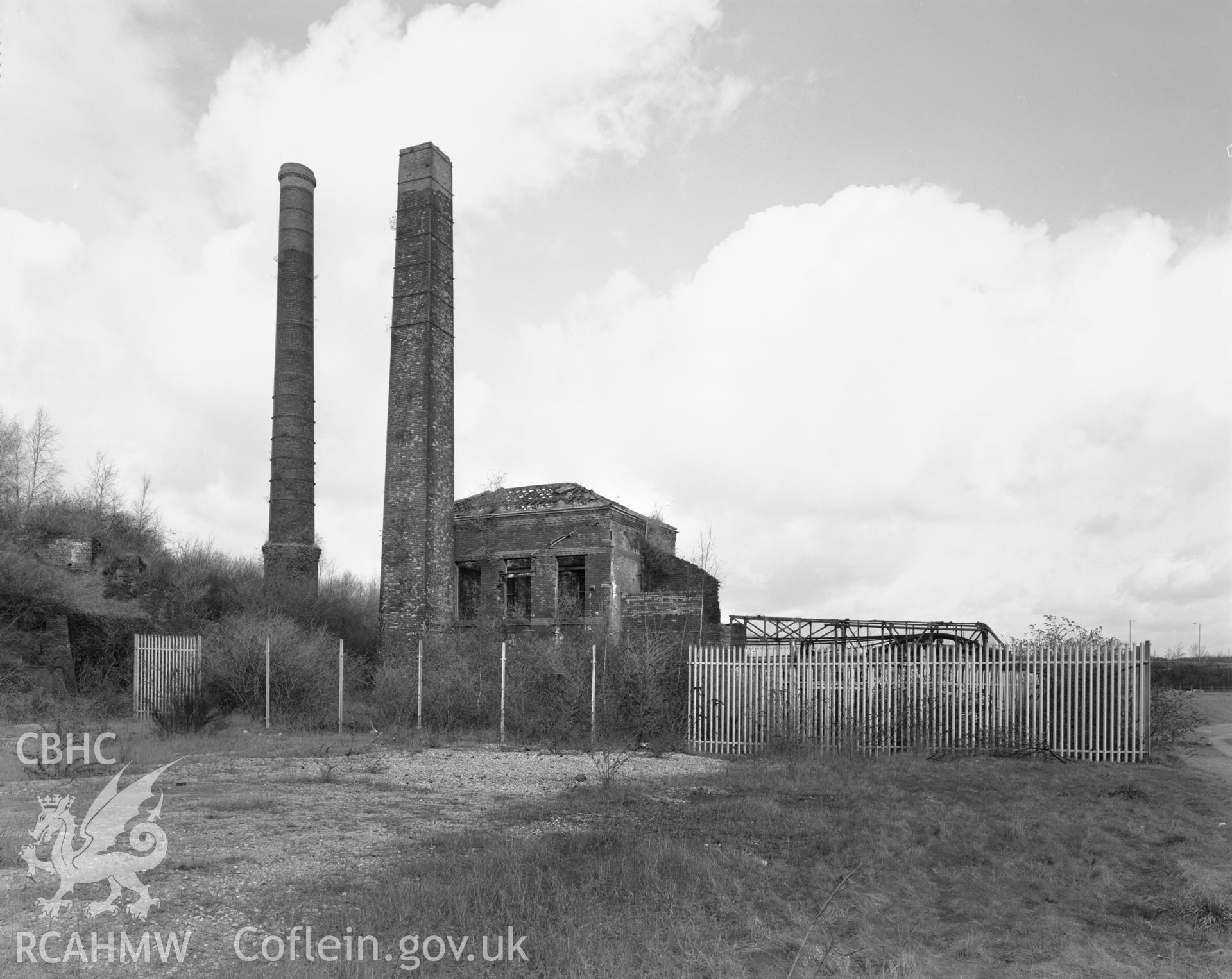 Hafod Works 1910 engine house (nprn 33710) and chimney (nprn 300187) from S.