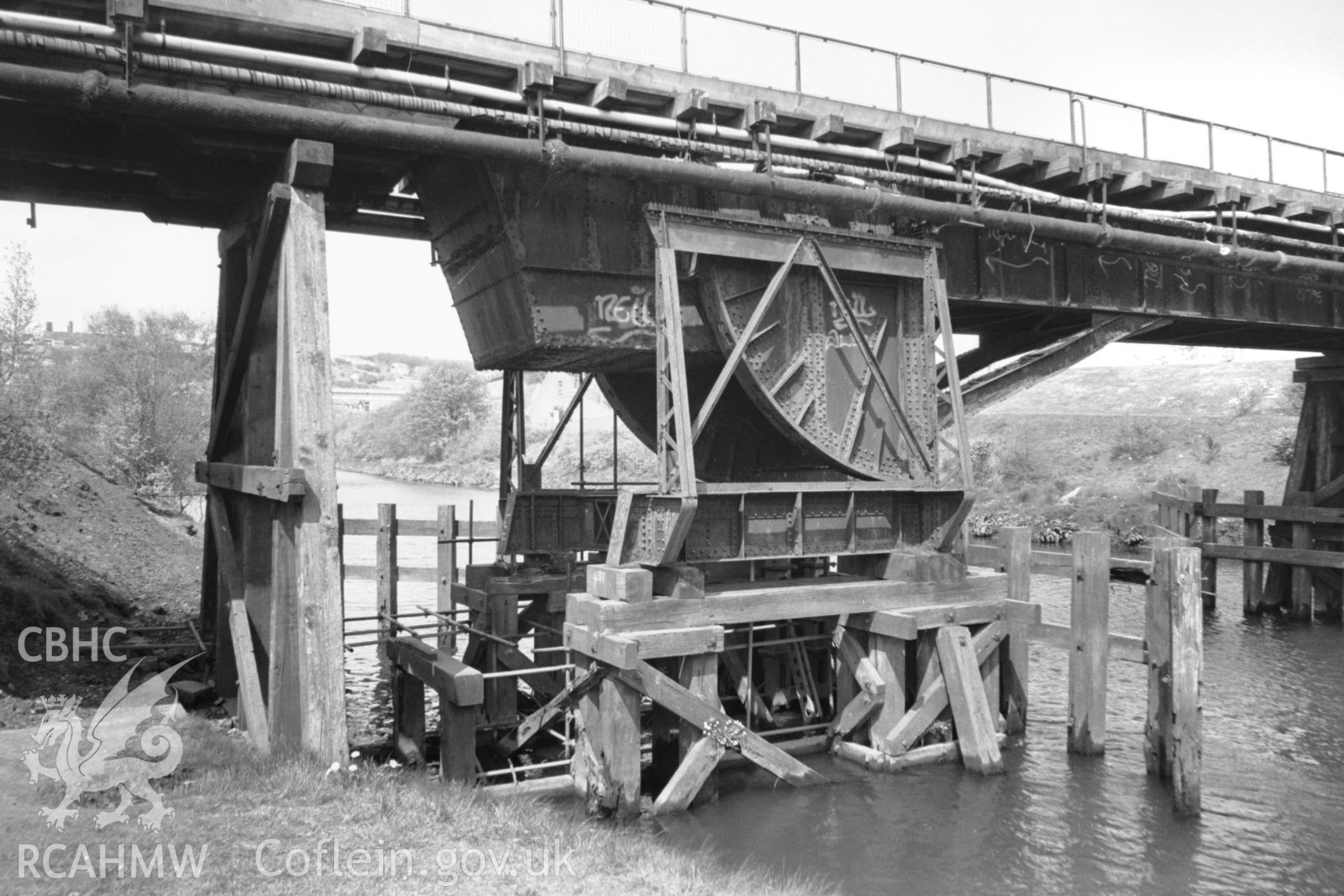 Detail of tolling mechanism from South. NA/GL/96/056