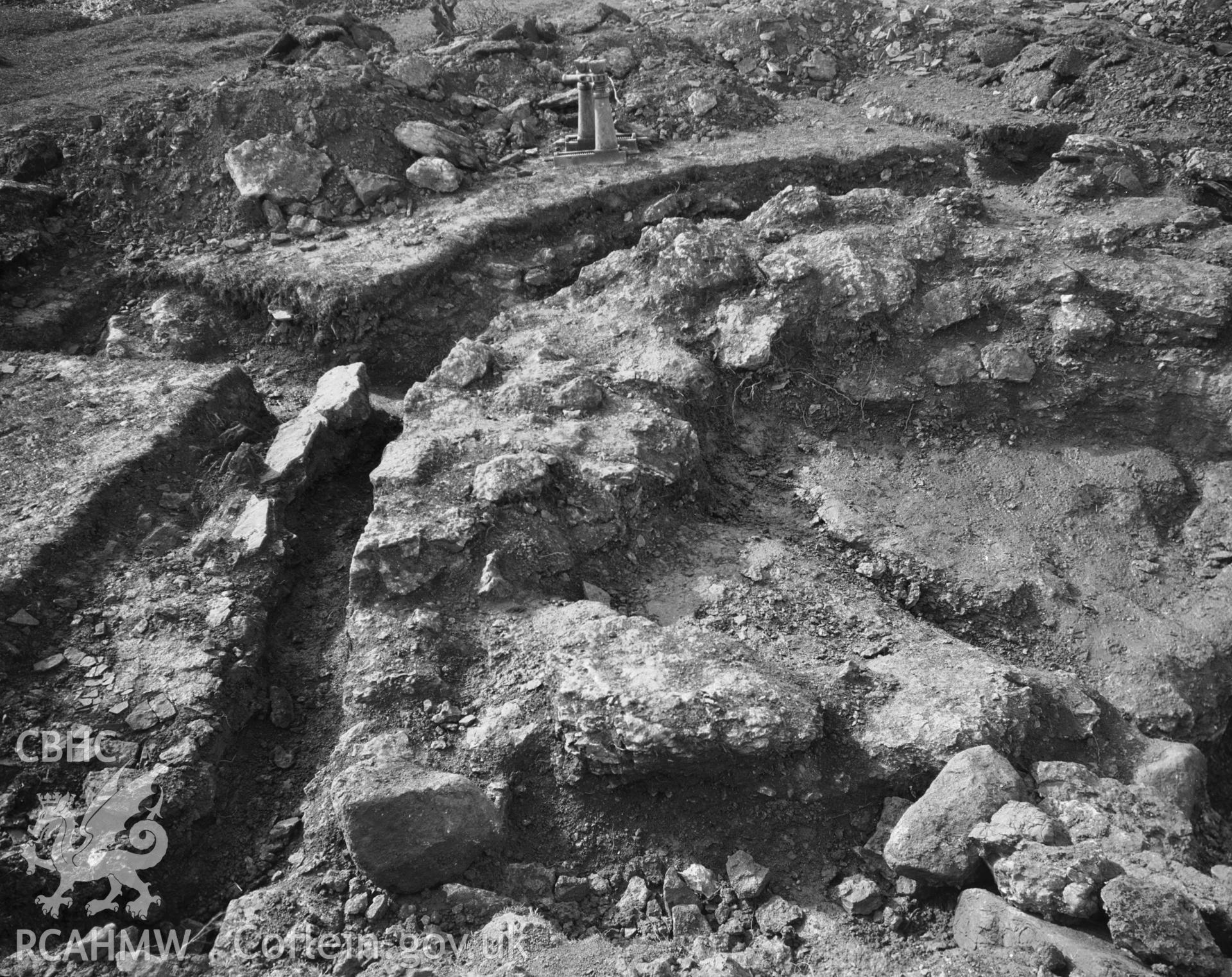 Southern and western part of the forecourt of the chamber, taken during the second season of excavation, April 1932.