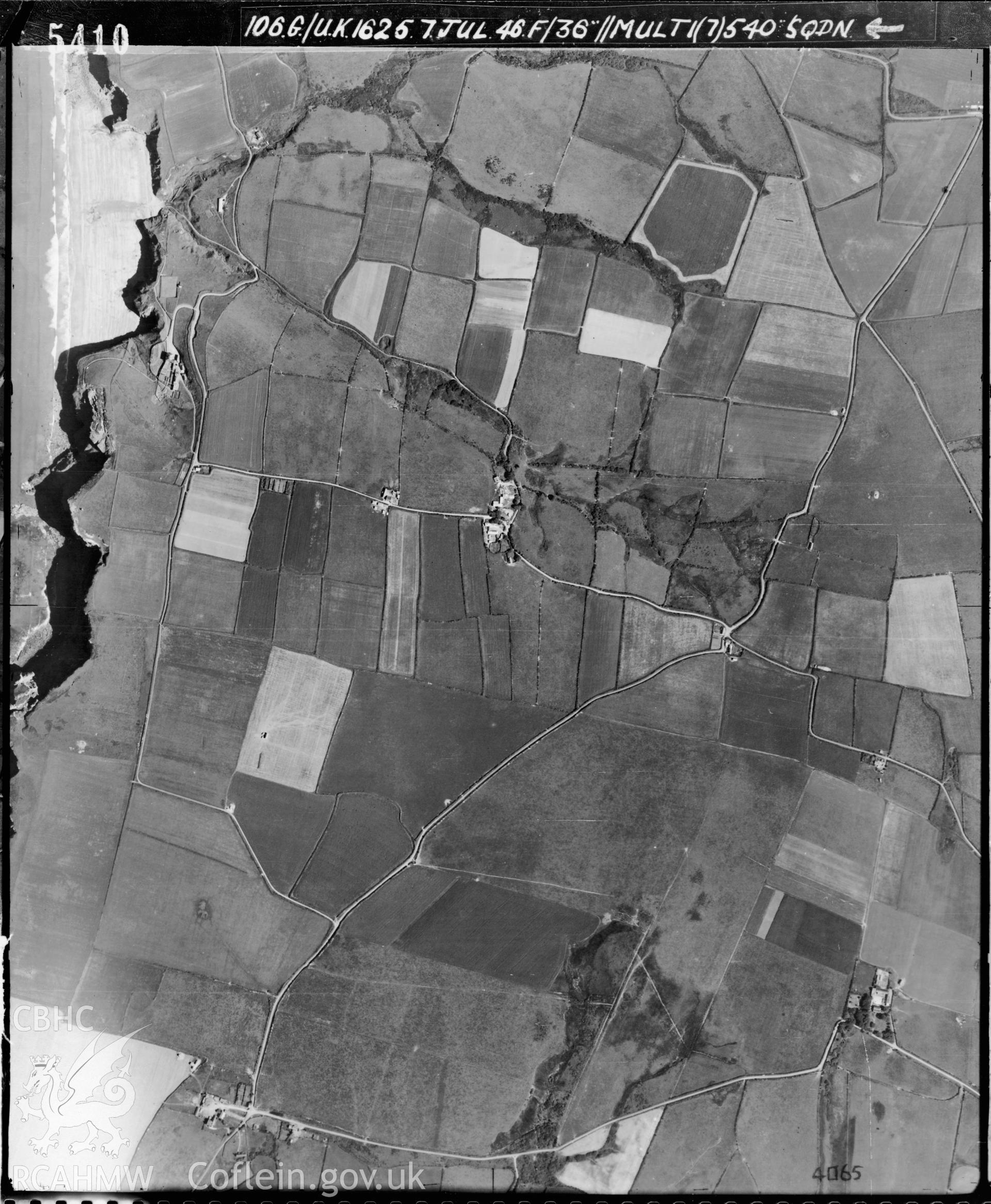 Black and white vertical aerial photograph taken by the RAF on 07/07/1946 centred on SM86941644 at a scale of 1:10000. The photograph includes part of Nolton and Roch community in Pembrokeshire.