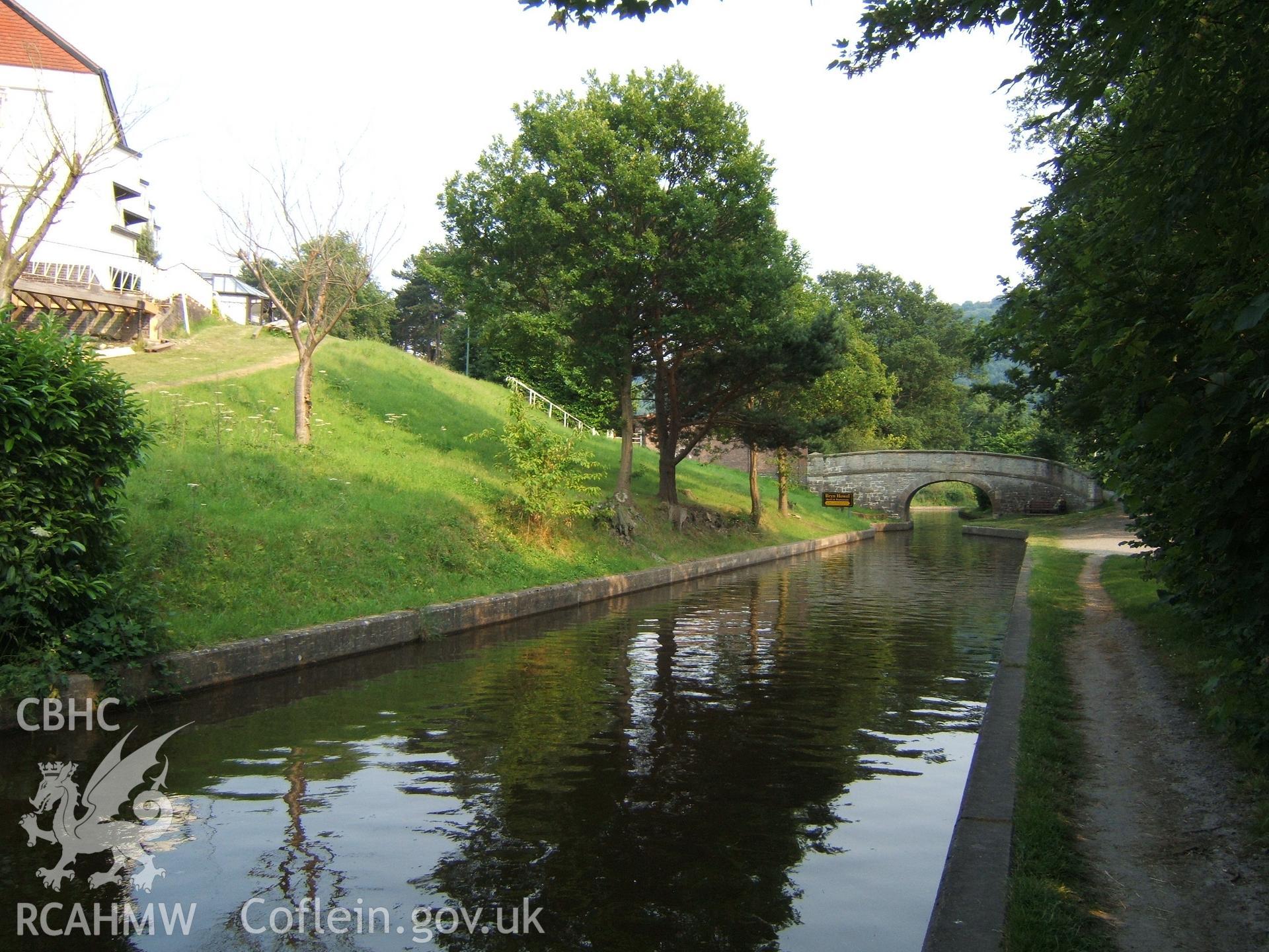 Digital photographic survey of Bryn-Howel Cutting No. 39, Llangollen Canal, by Stephen Hughes, 04/07/2006.