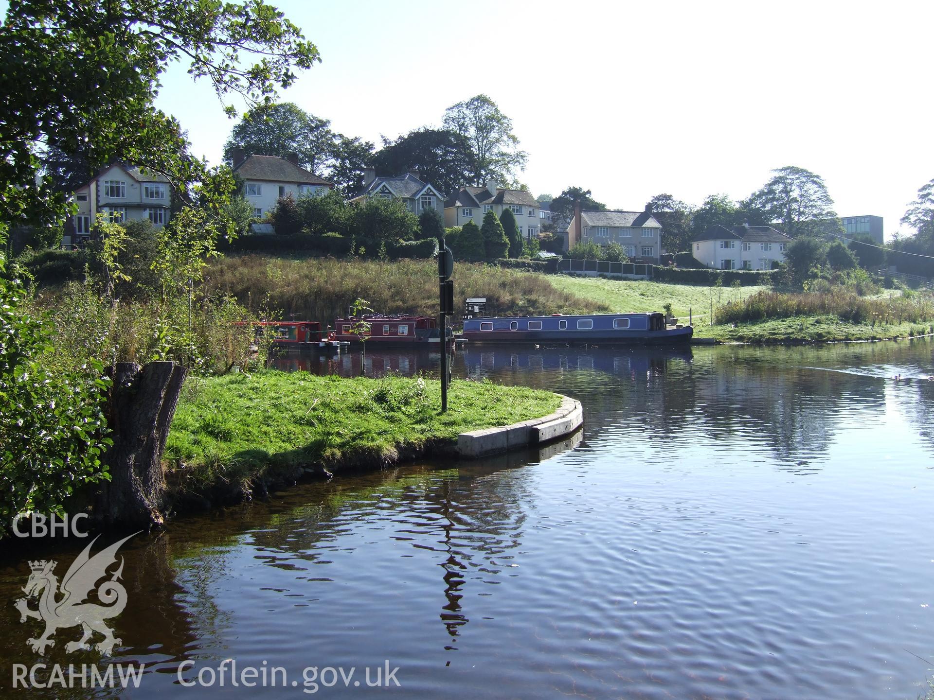 Digital photographic survey of Llangollen Mooring Basin, Llangollen Canal, by Stephen Hughes, 15/07/2007.