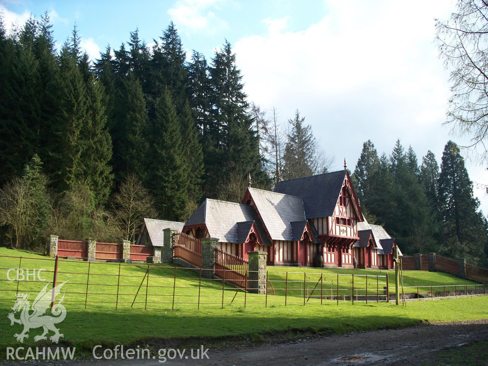 The wooded setting of the Poultry House from the north.