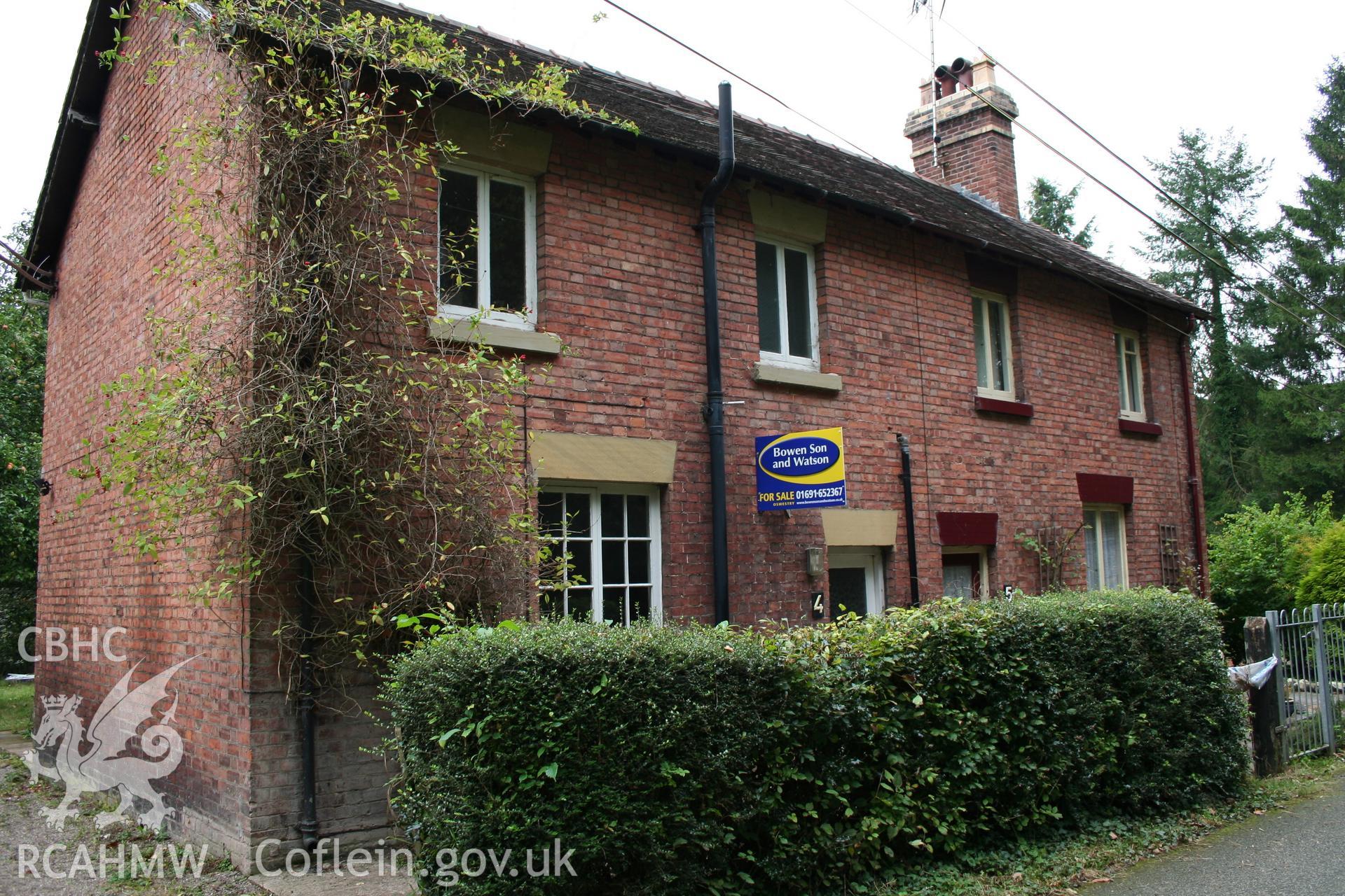 Nos. 4-5 Aqueduct Cottages, Chrik Bank from the south west.