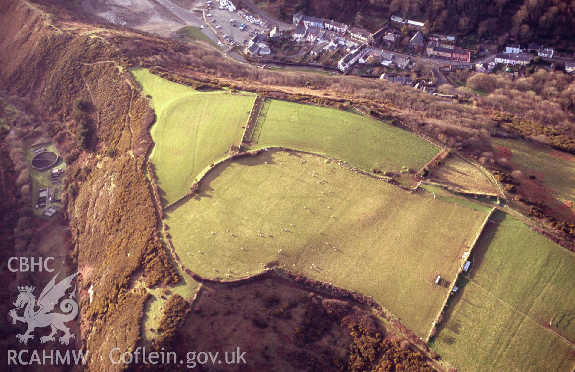 RCAHMW colour oblique aerial photograph of Solva Enclosure taken by Toby Driver, 2005