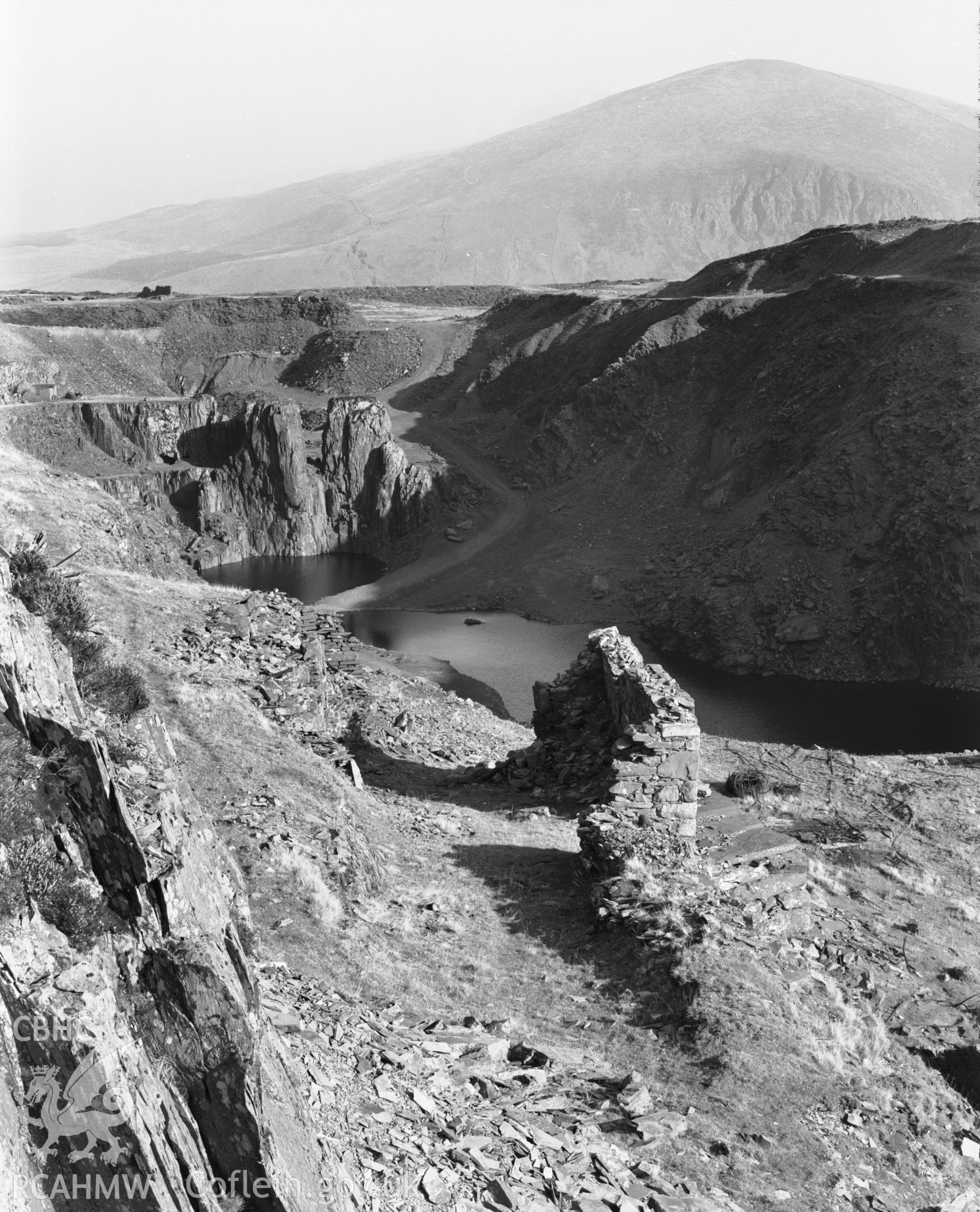 View of Moel Tryfan quarry