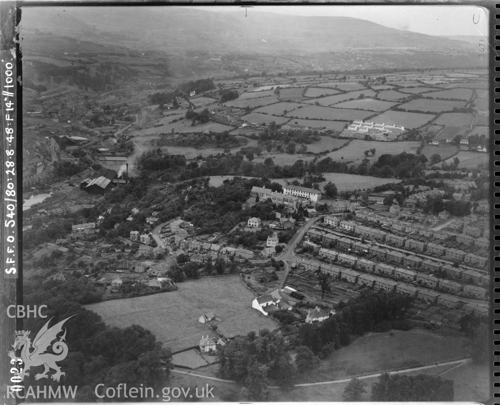 Black and white aerial photograph centred on Pontypool taken by the RAF on 28/08/1948