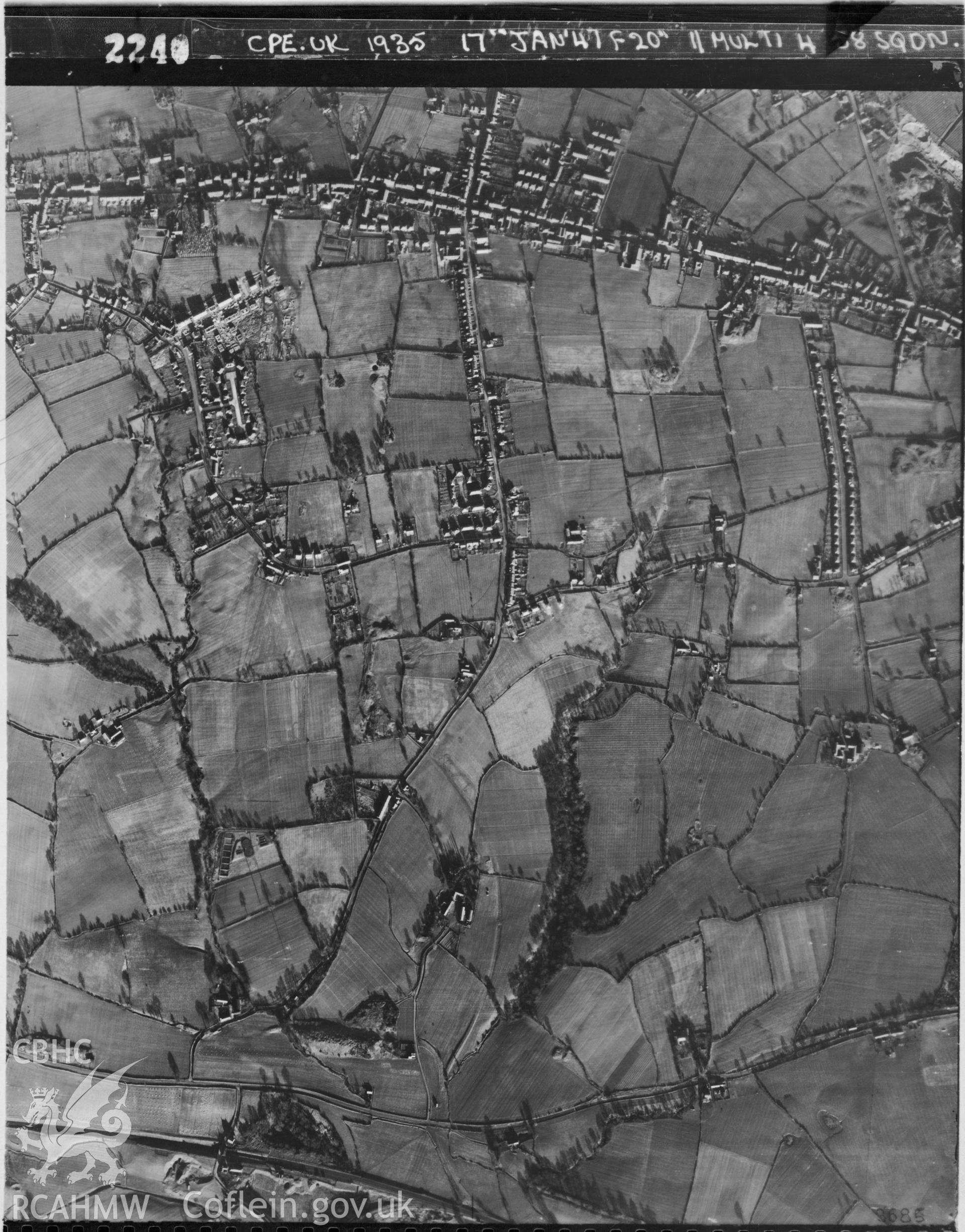 Black and white vertical aerial photograph taken by the RAF on 17/01/1947 centred on SJ27826304 at a scale of 1:10000. The photograph includes part of Buckley community in Flintshire.