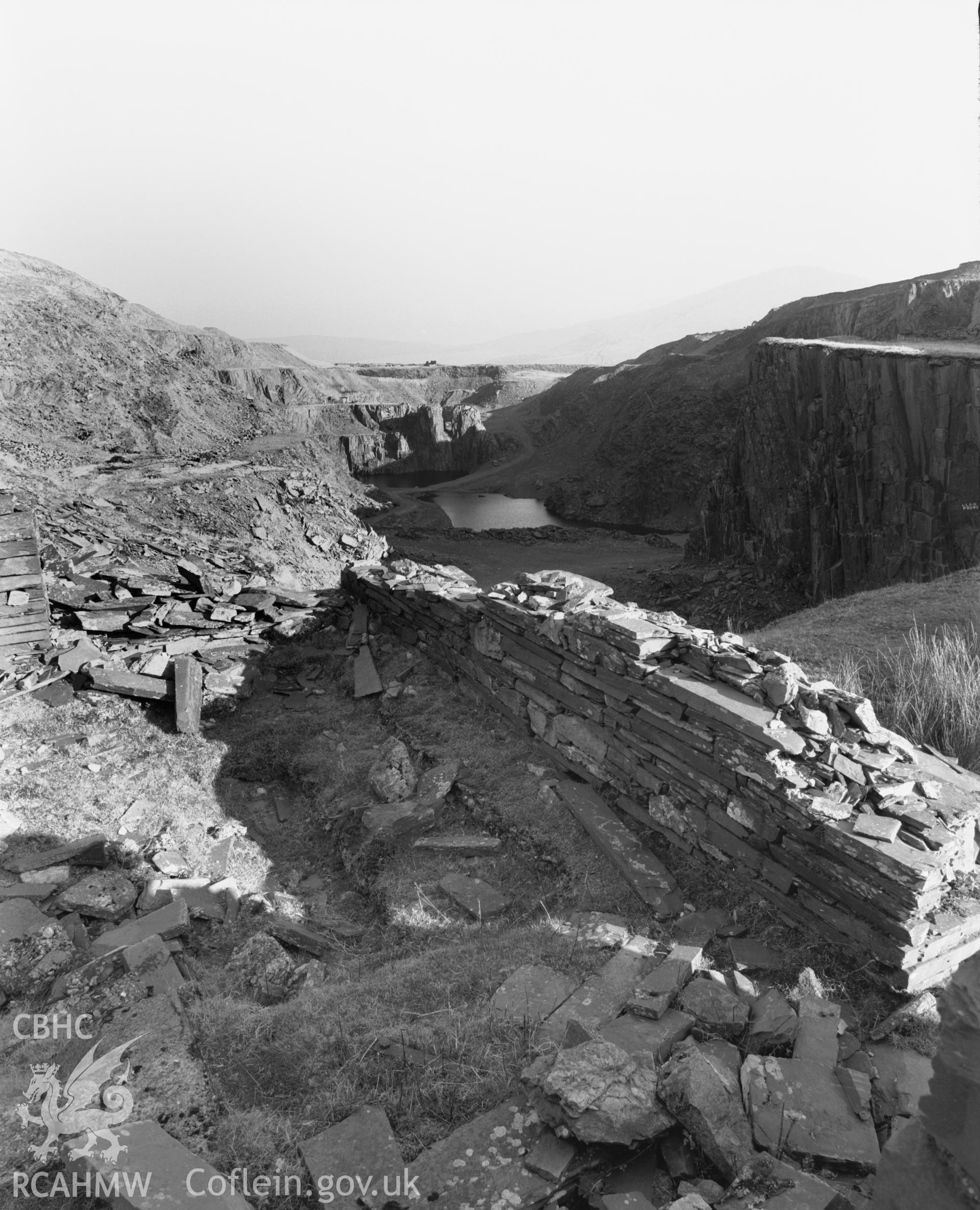 View of Moel Tryfan quarry