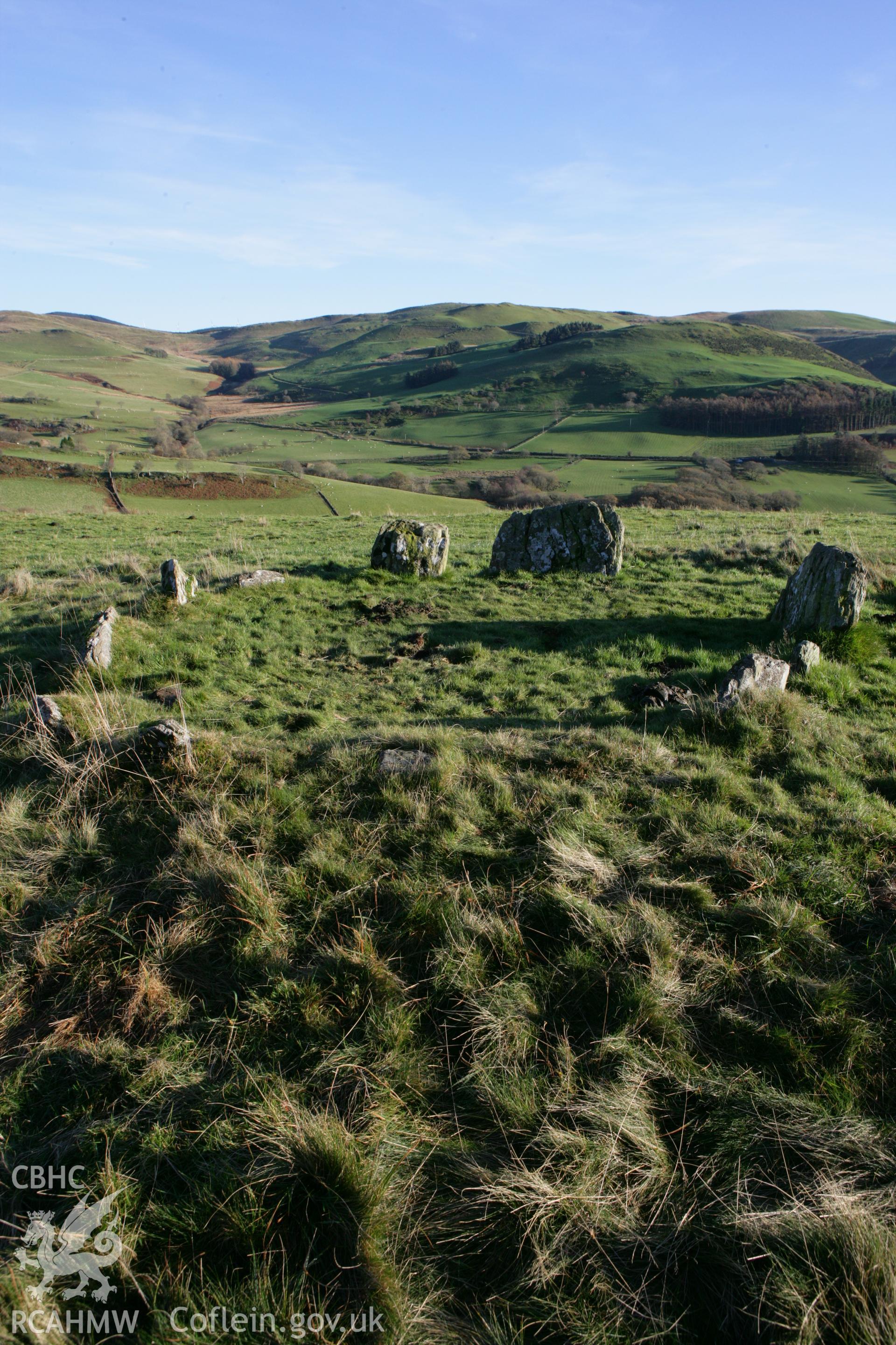 Dolgamfa cairn, view from north-west.