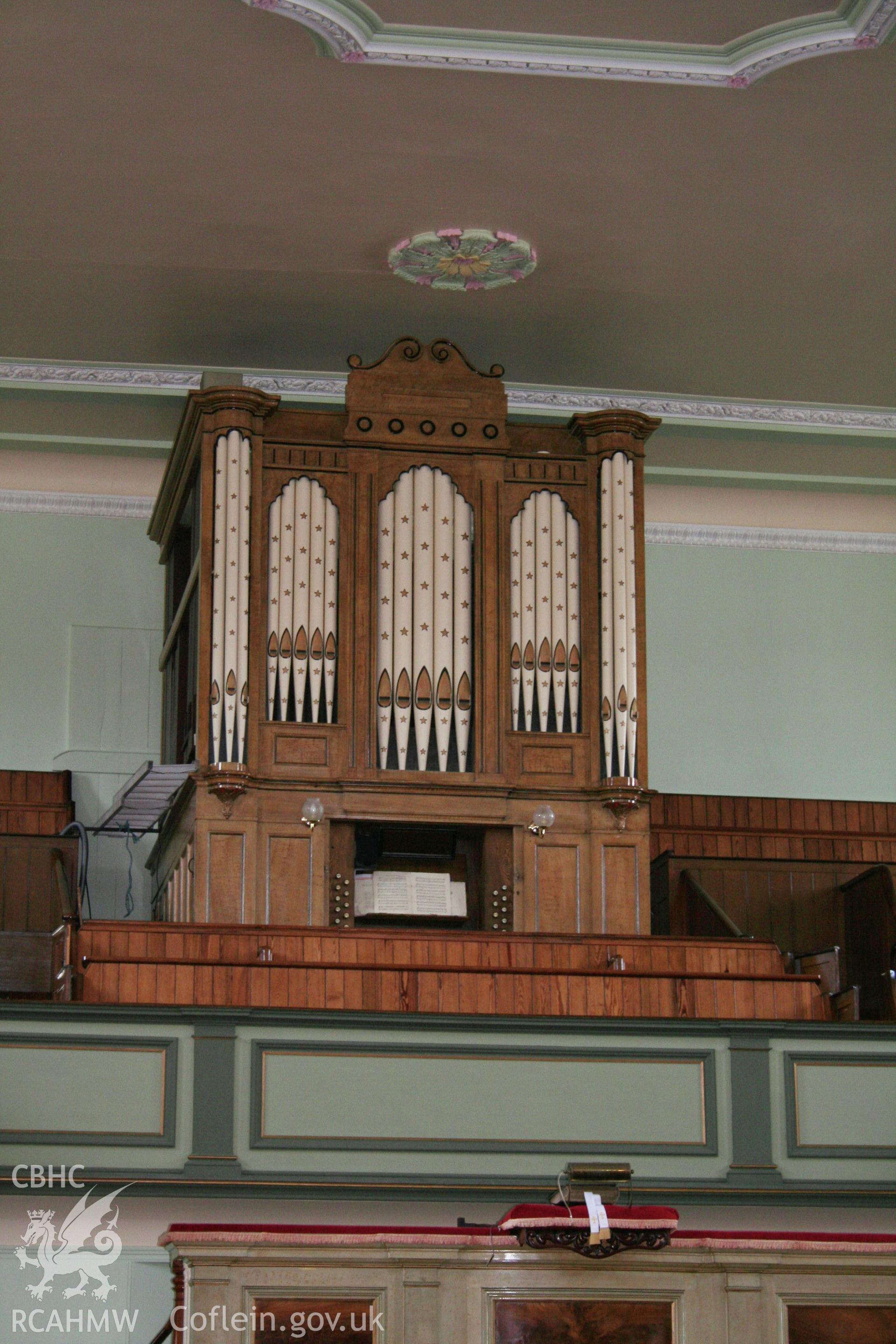 Zion Free Church, detail of the organ.