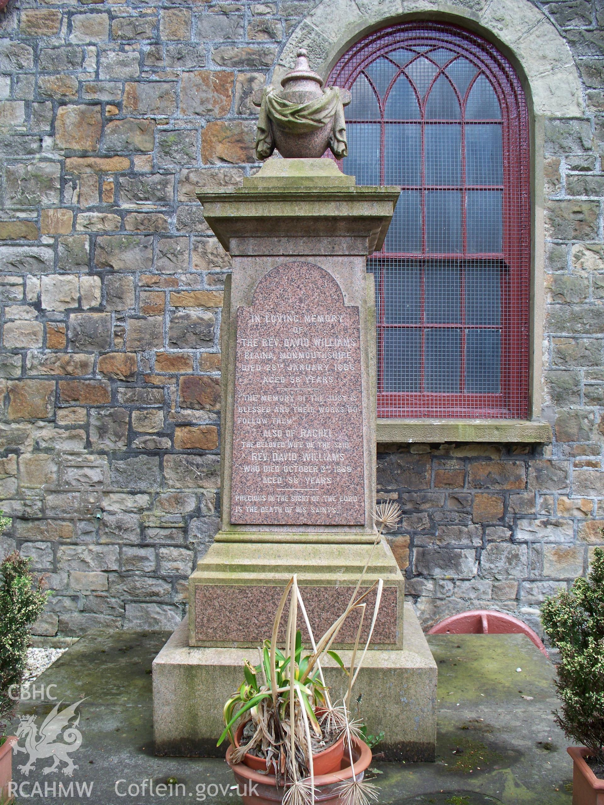 Memorial to the Minister David Williams in front of the left-hand side of the fa?ade.