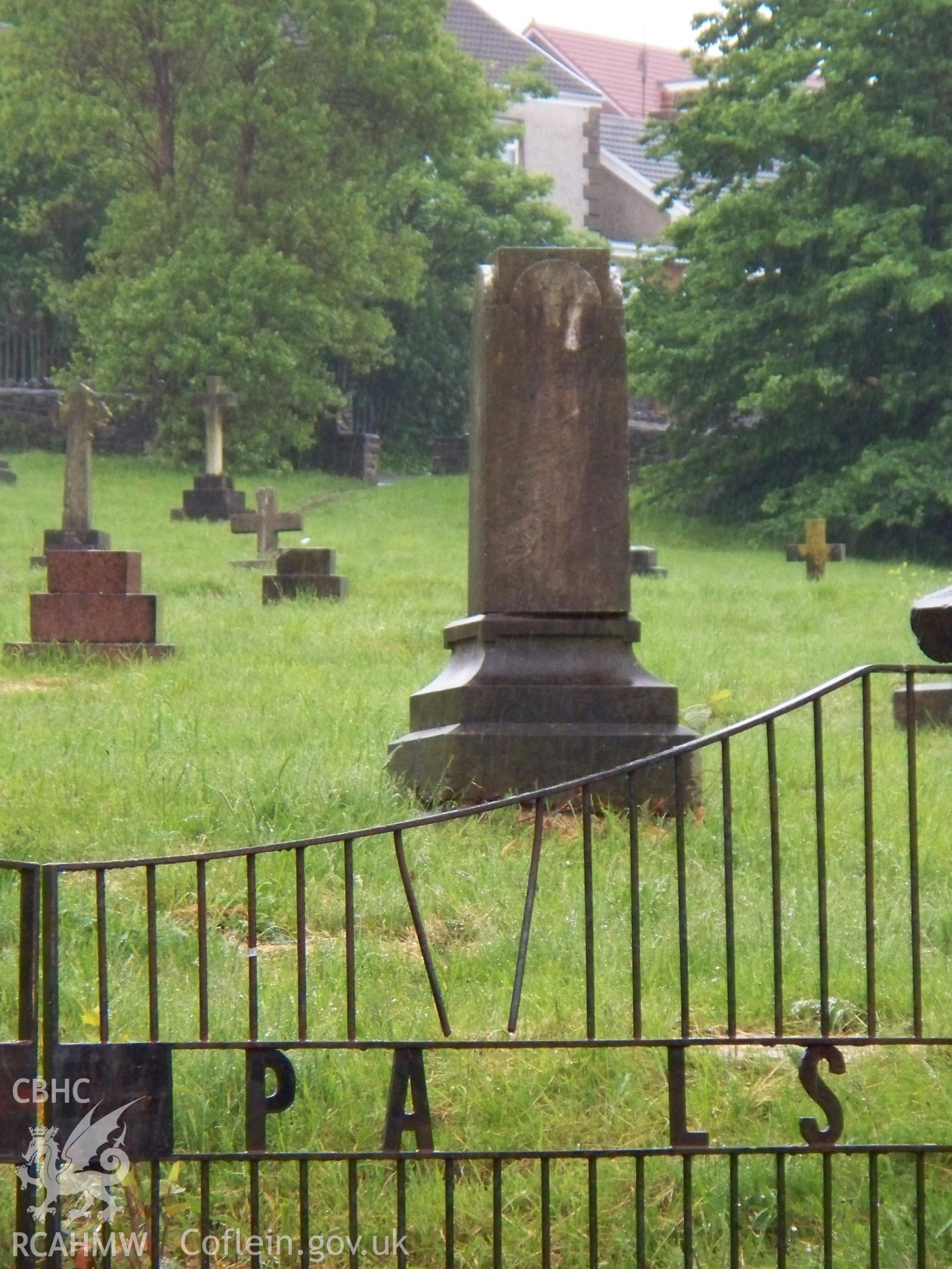 Paul?s gate to demolished church with memorial from the north-west.