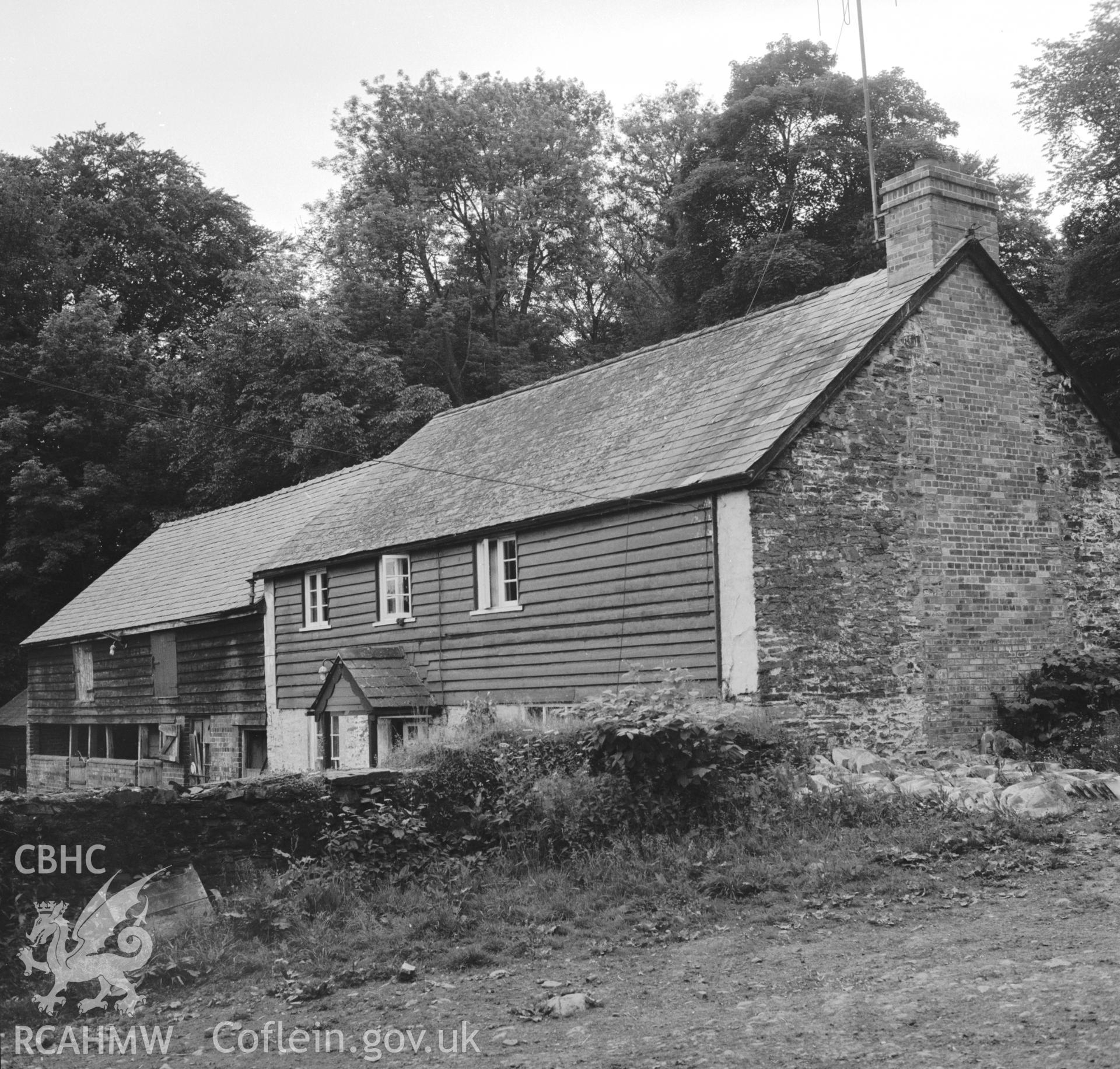 Farmhouse, exterior view