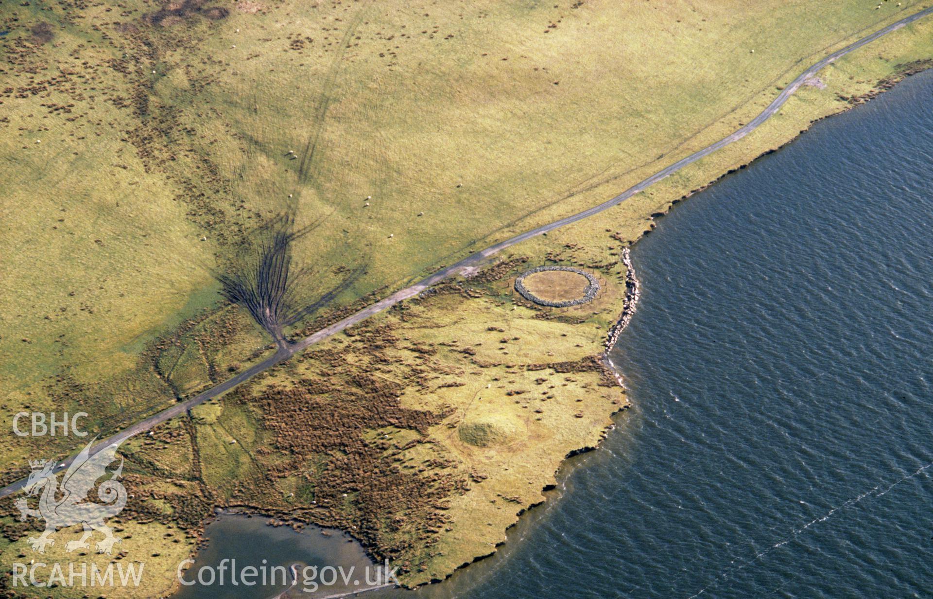 RCAHMW colour slide oblique aerial photograph of Brenig Bronze Age Cemetery, Llanrhaeadr-yng-nghinmeirch, taken on 26/02/1991 by CR Musson