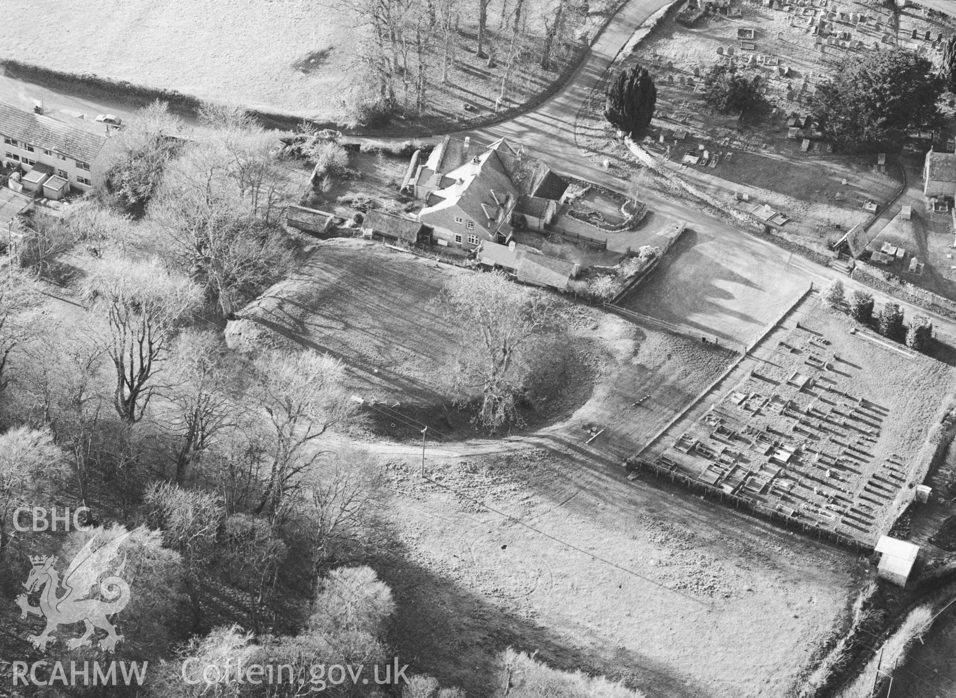 RCAHMW black and white oblique aerial photograph of Old Radnor Castle, taken by C R Musson, 27/12/1996.